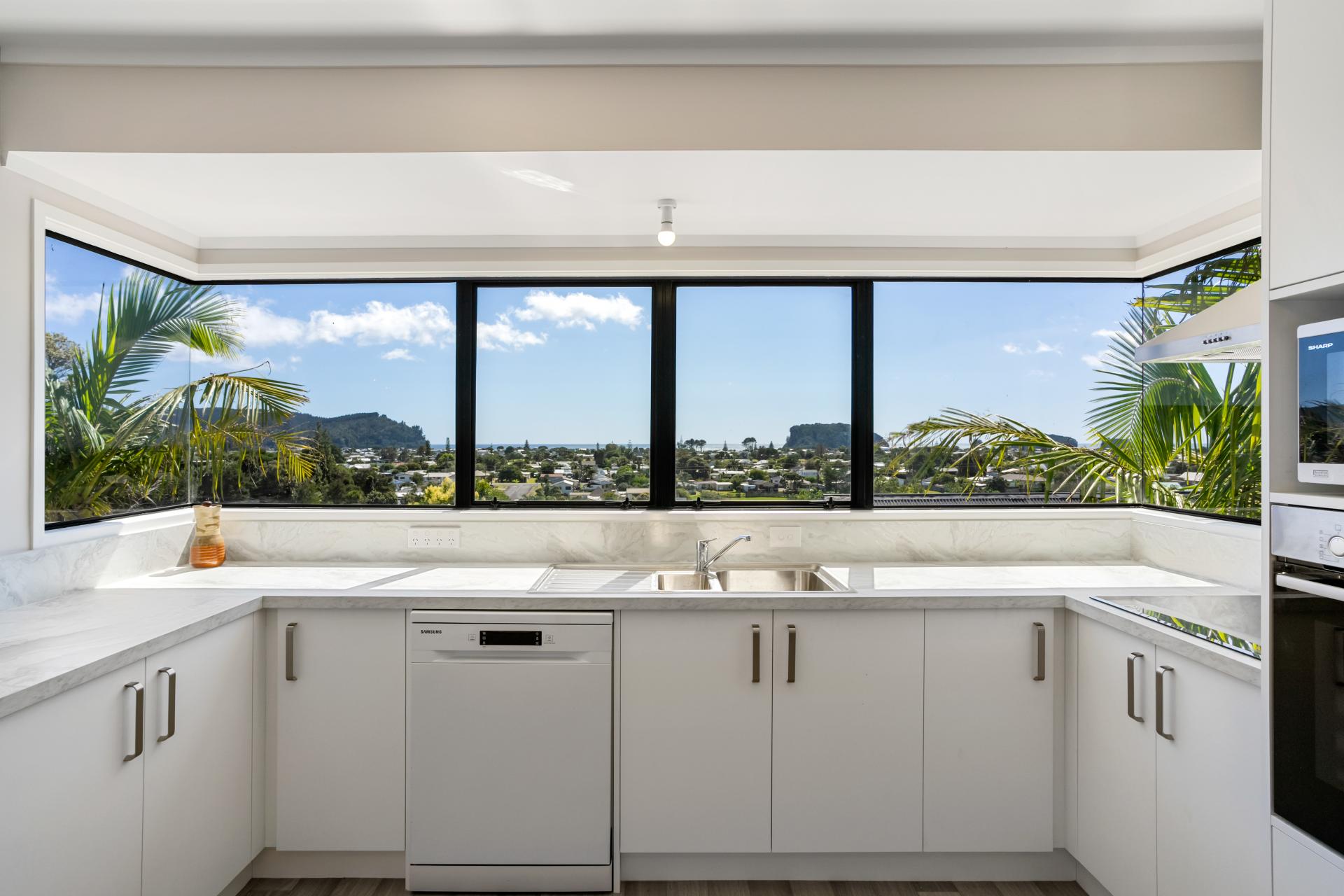 204A The Drive, Whangamata