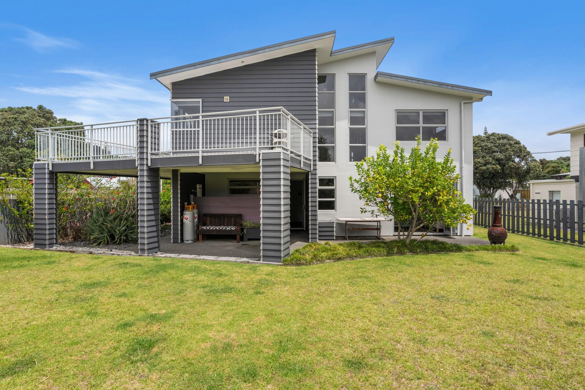 116 Patuwai Drive, Whangamata