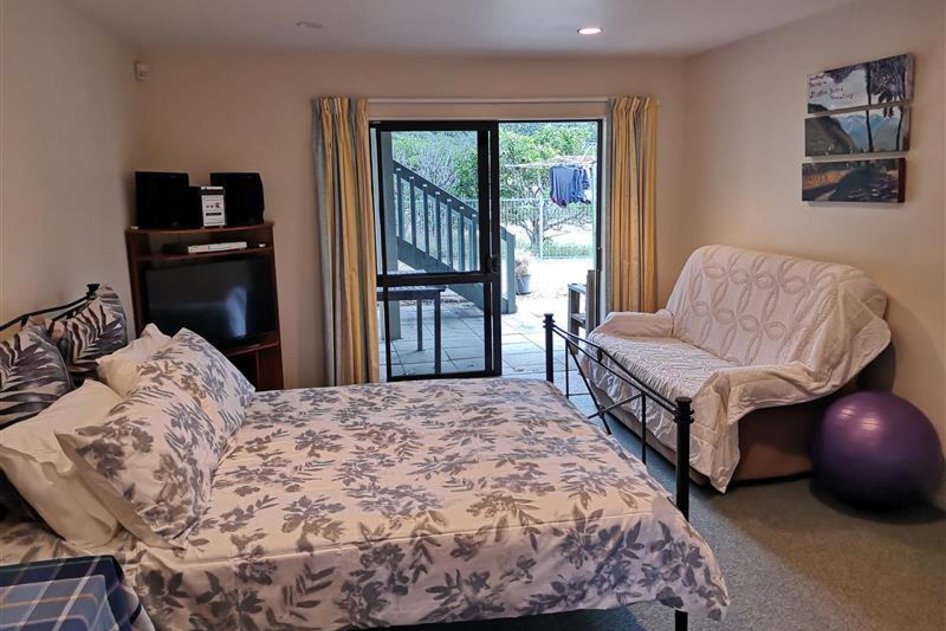 151 Patuwai Drive, Whangamata