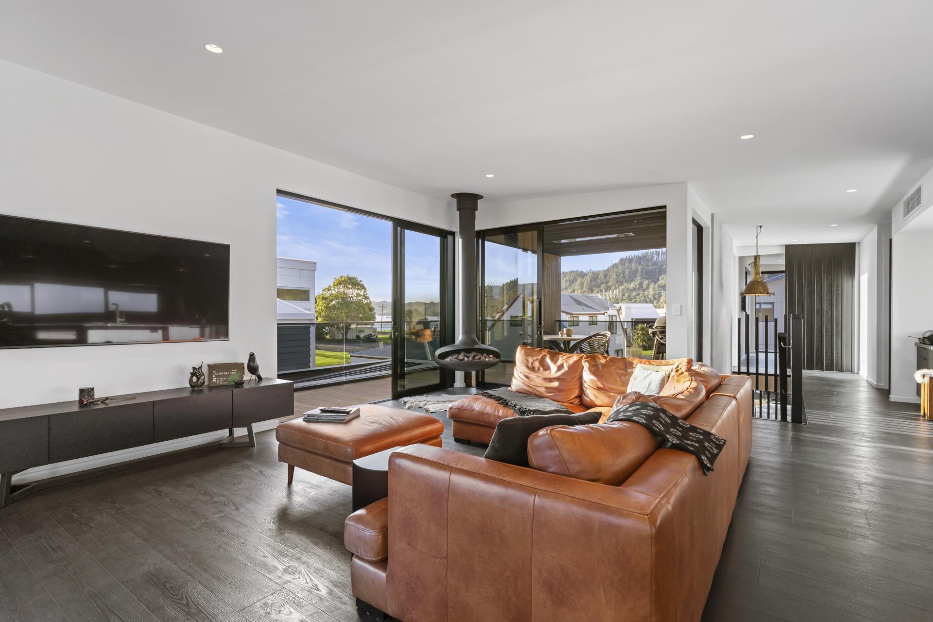 621B Harbour View Road, Whangamata