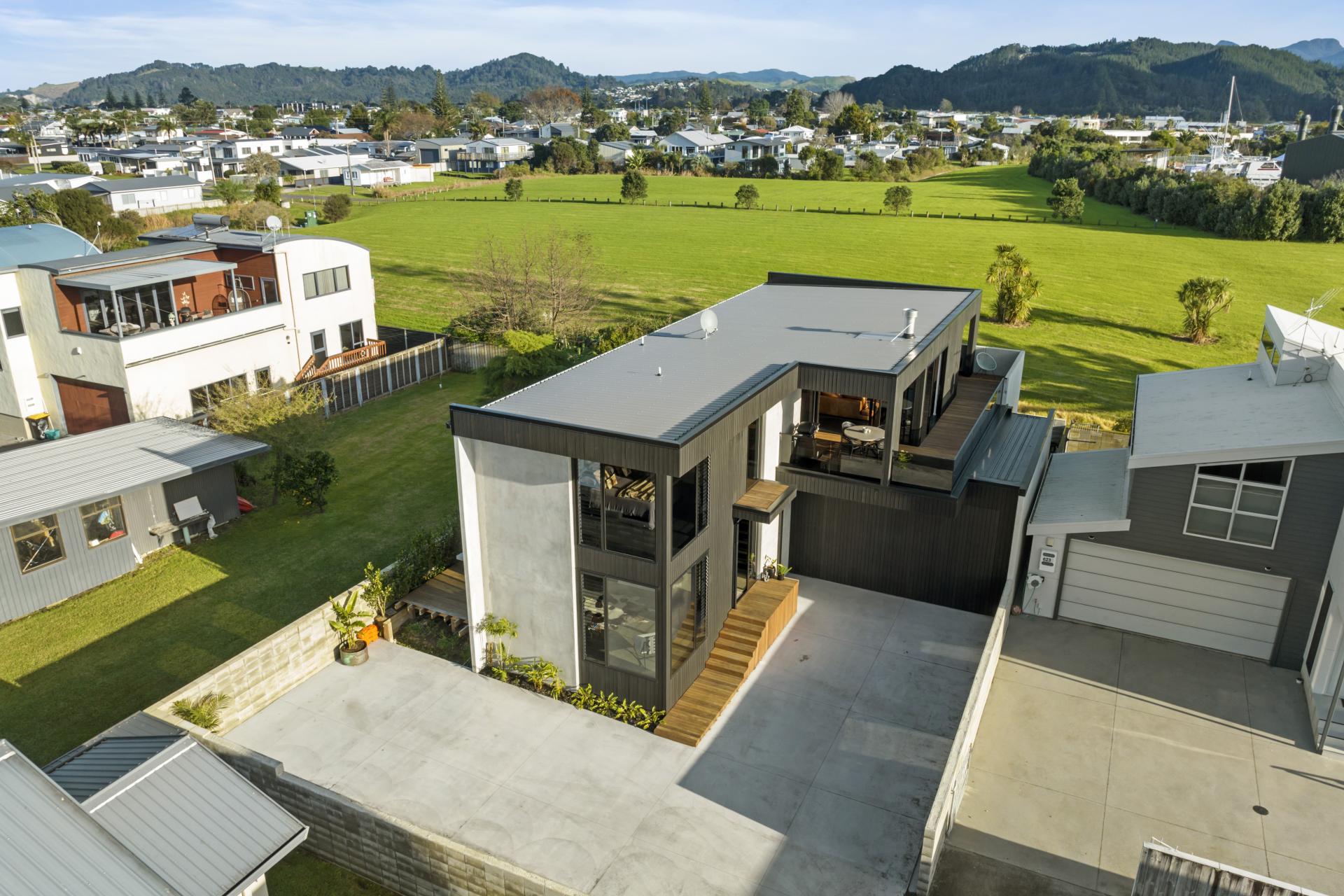 621B Harbour View Road, Whangamata