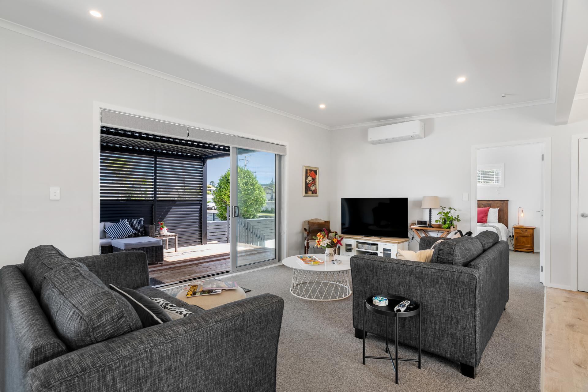 215A Ocean Road, Whangamata