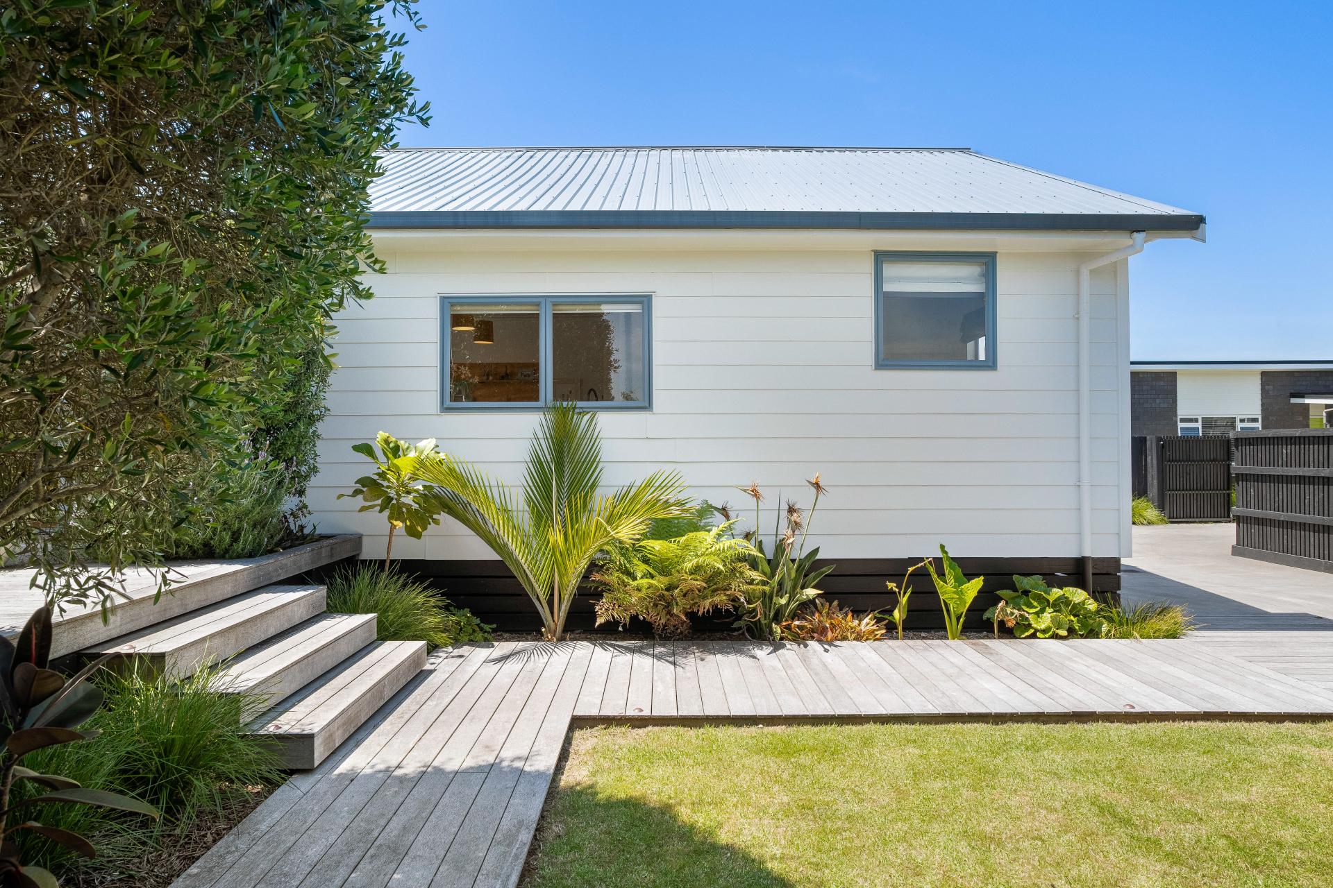 208B Leander Road, Whangamata