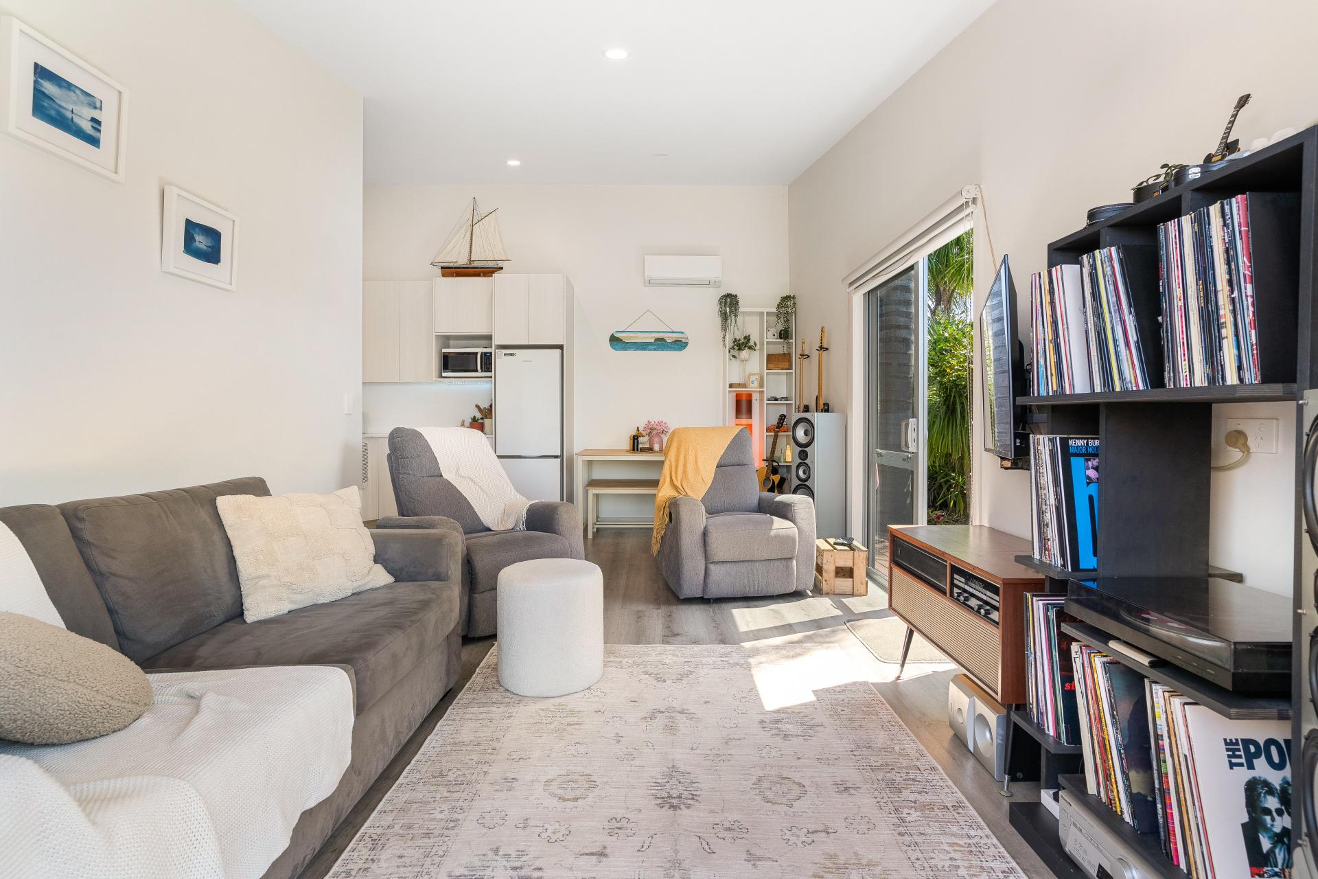 209 Kiwi Road, Whangamata