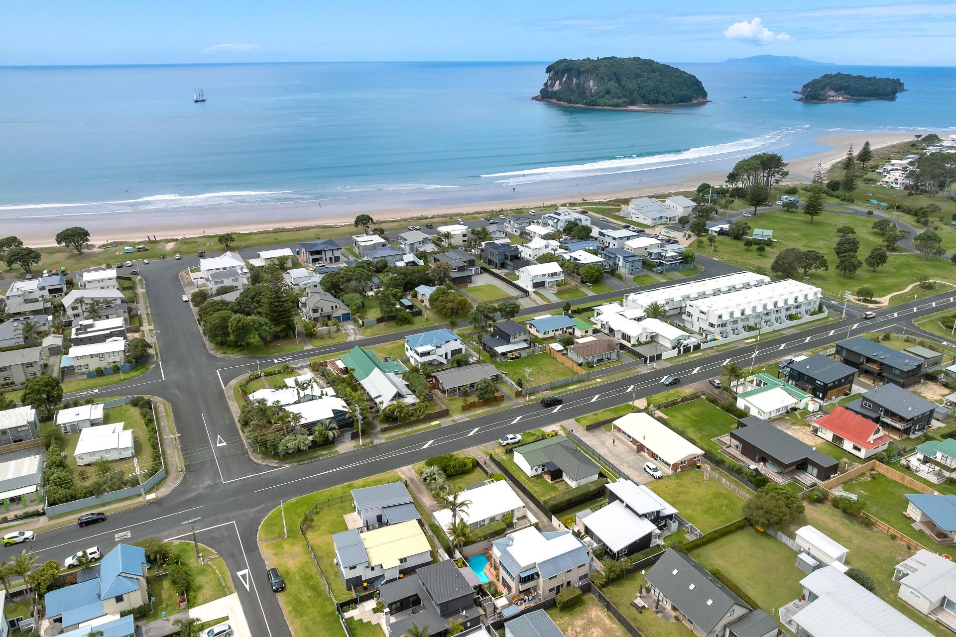 403A Ocean Road, Whangamata