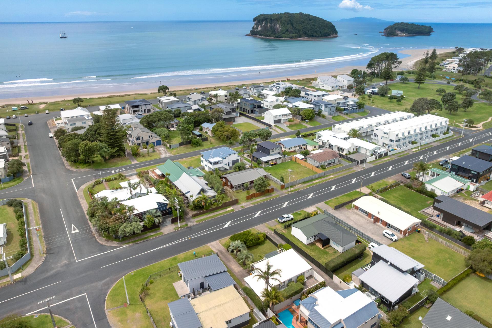 403A Ocean Road, Whangamata