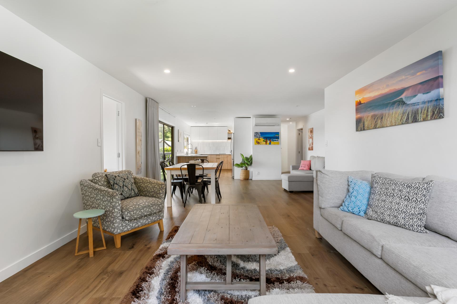 123 Park Avenue, Whangamata