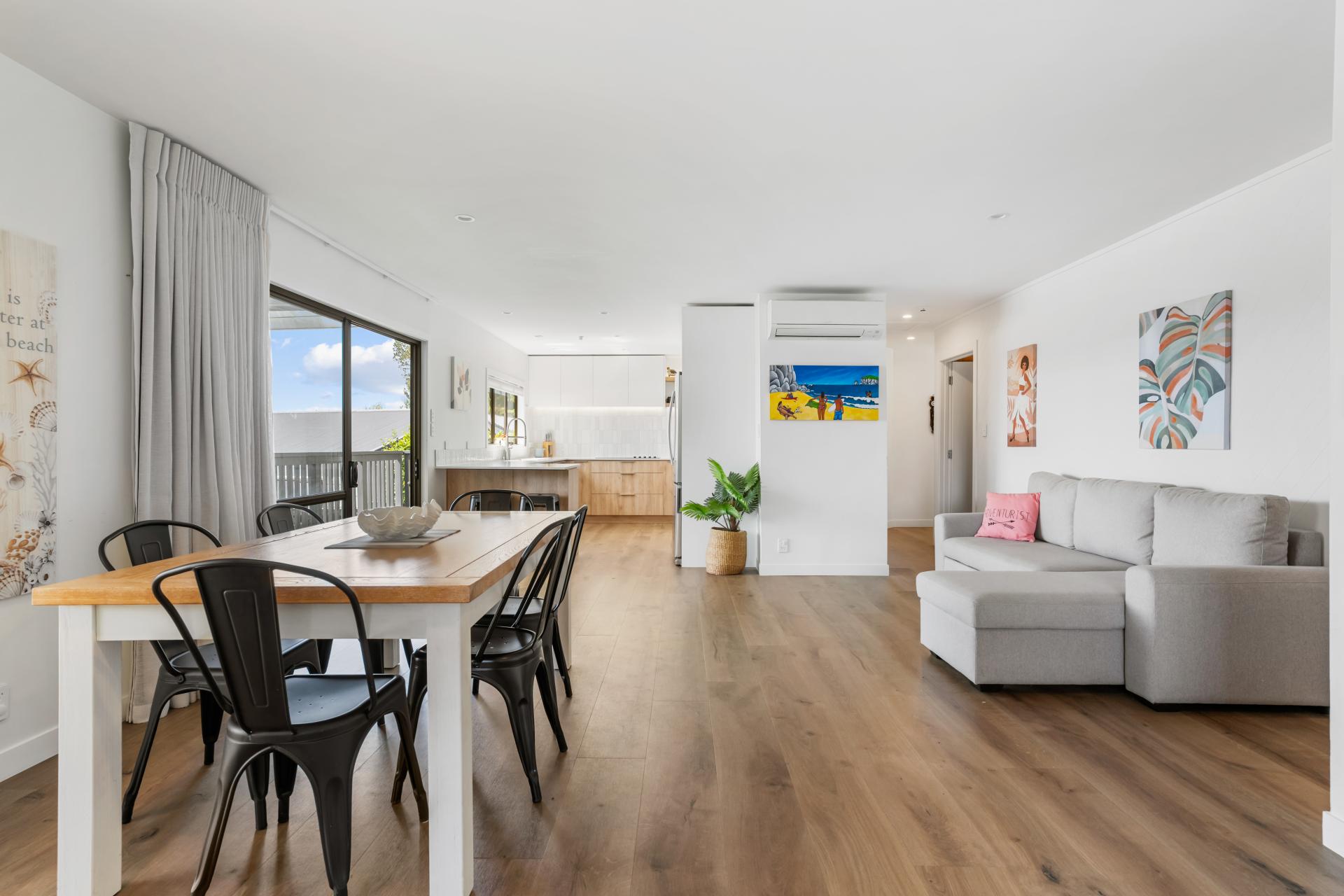 123 Park Avenue, Whangamata