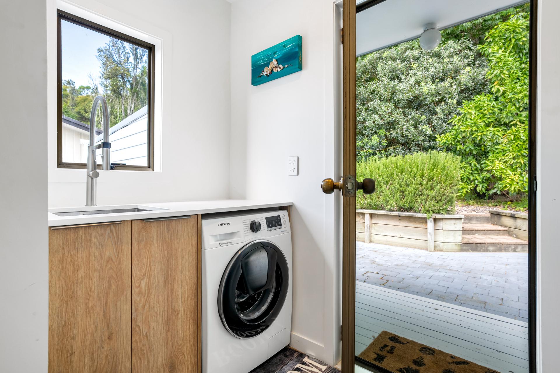 123 Park Avenue, Whangamata