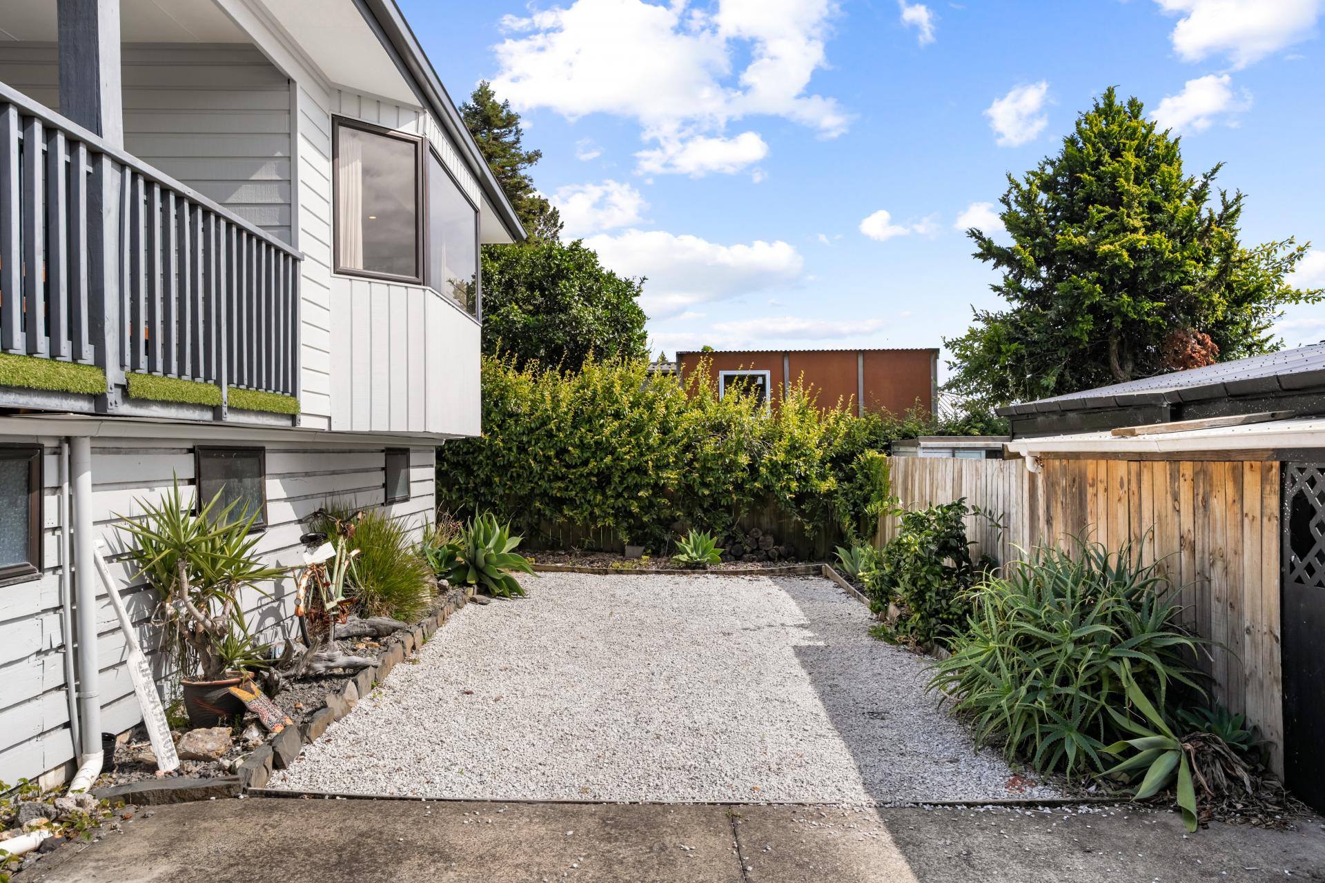 123 Park Avenue, Whangamata