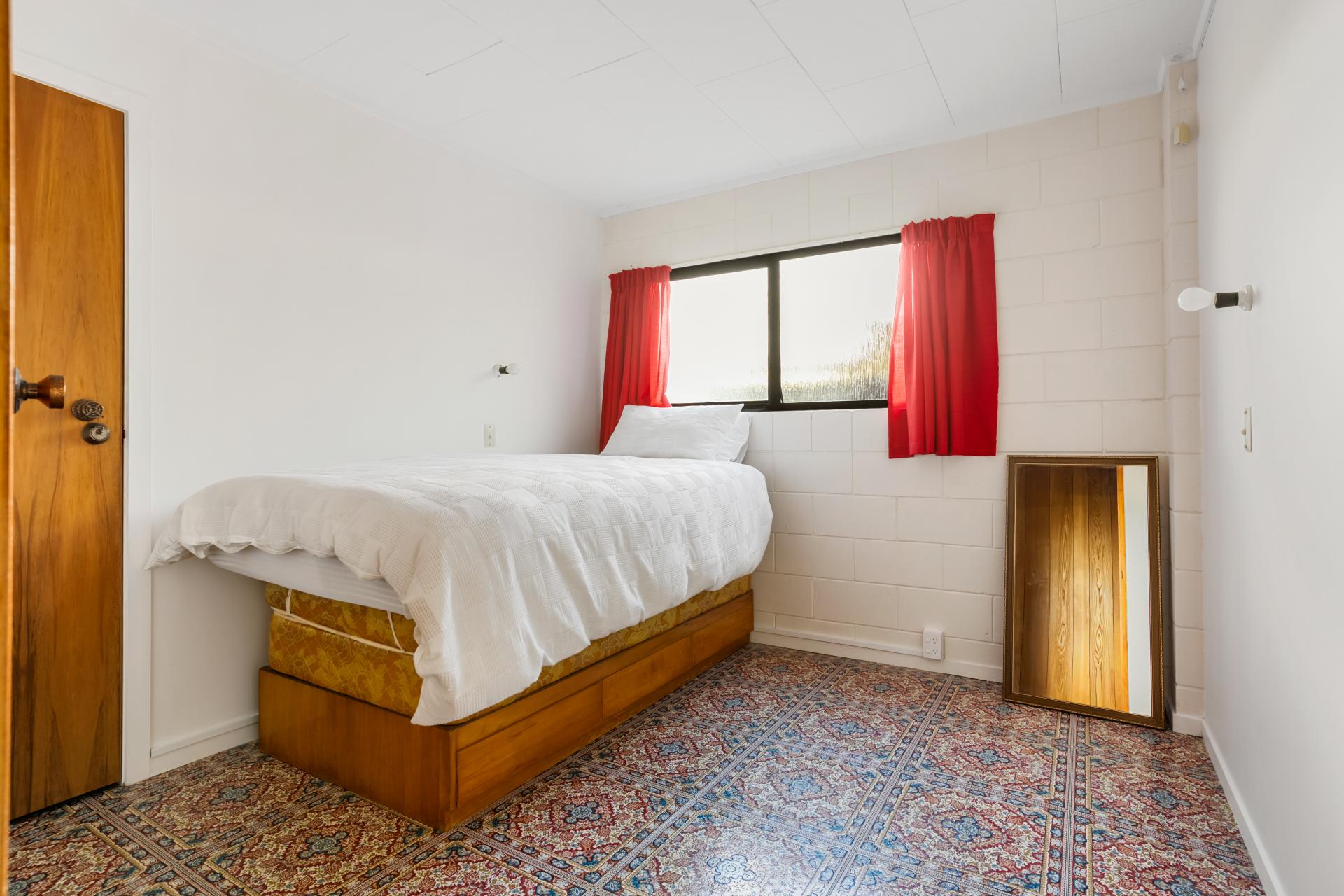 101 Titiro Place, Onemana