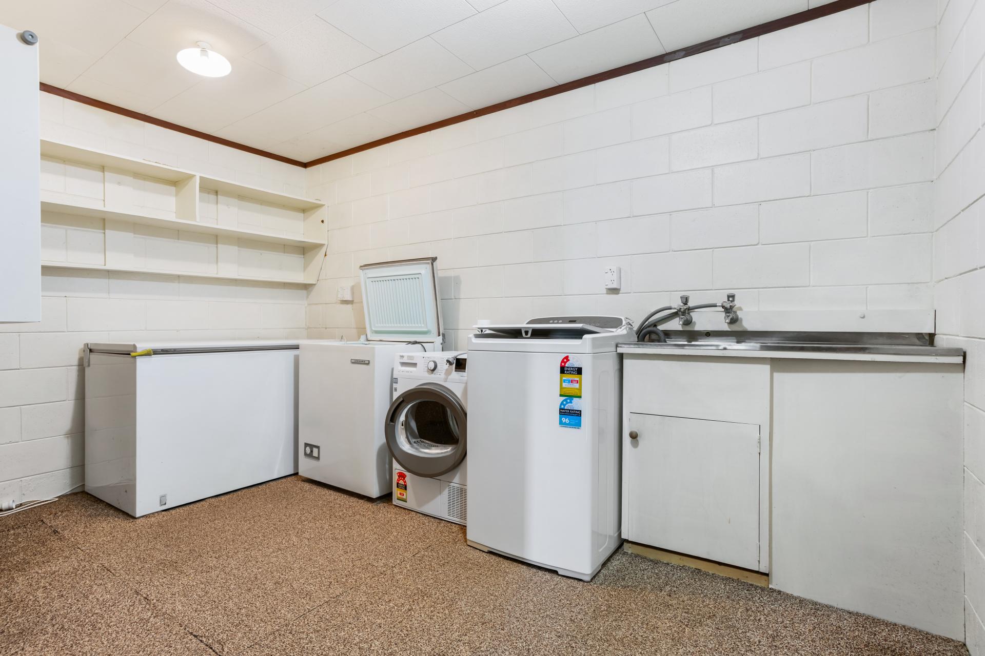 101 Titiro Place, Onemana