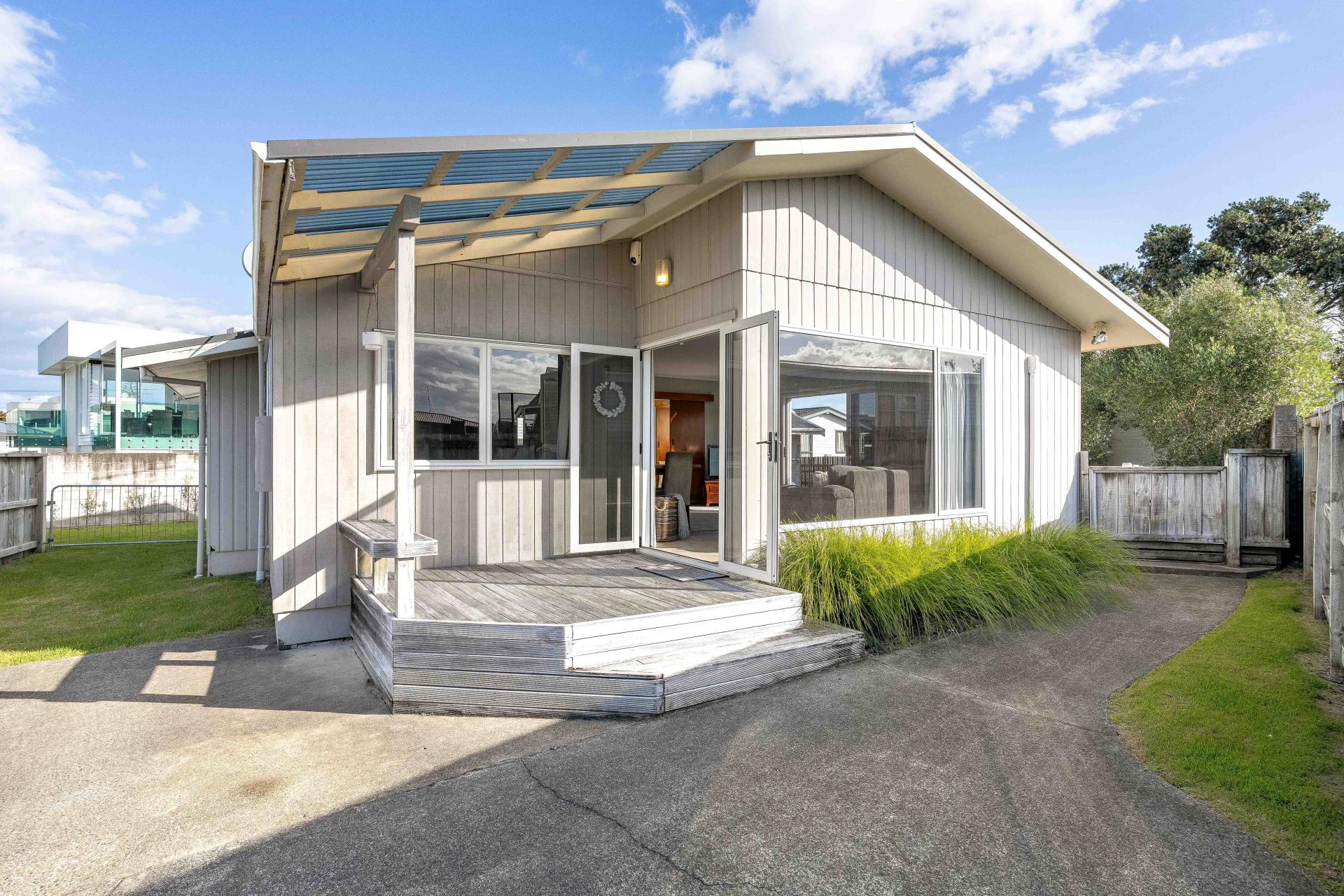 303B Beach Road, Whangamata