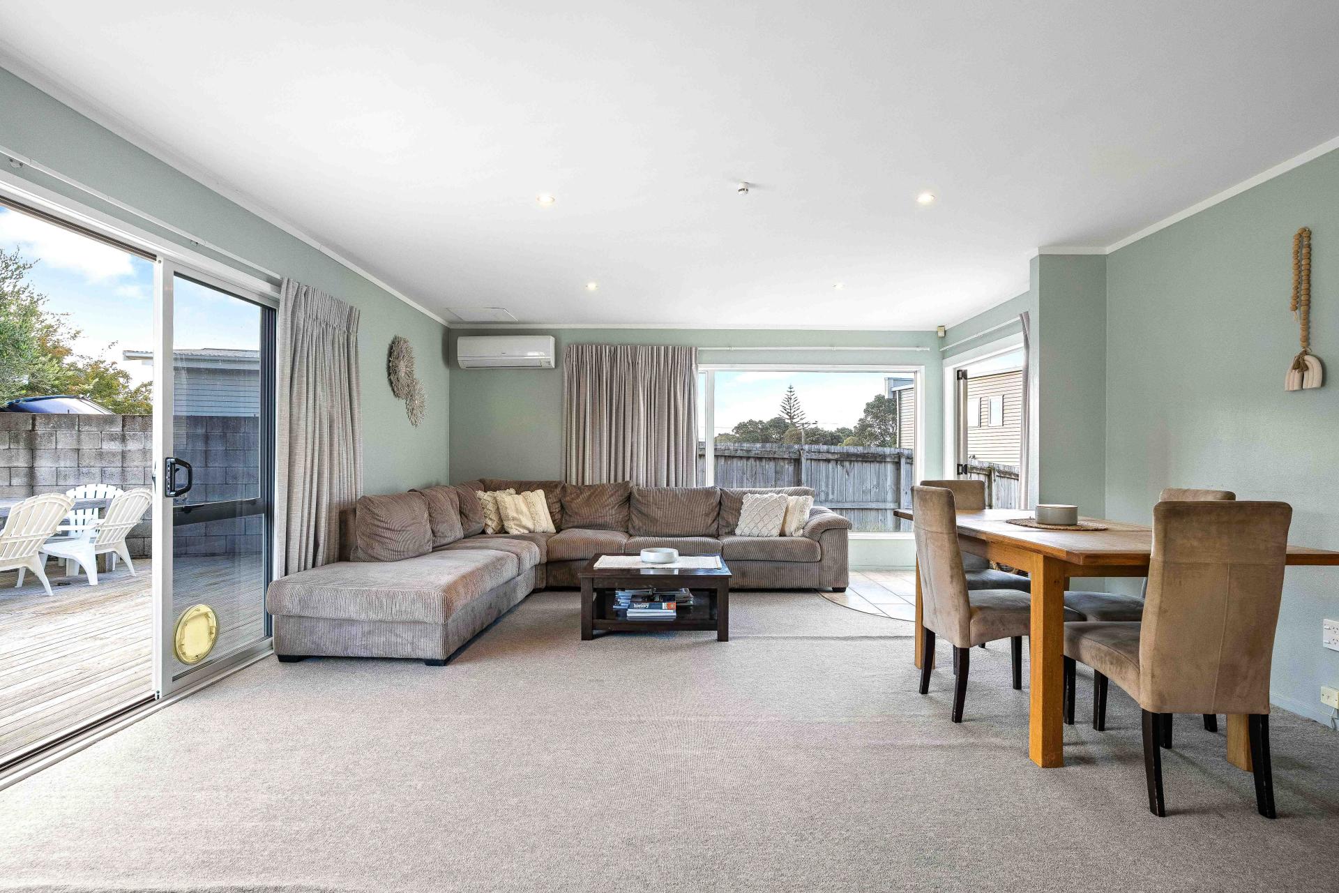 303B Beach Road, Whangamata