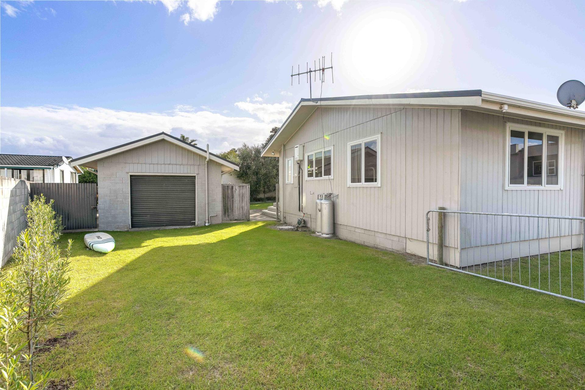 303B Beach Road, Whangamata