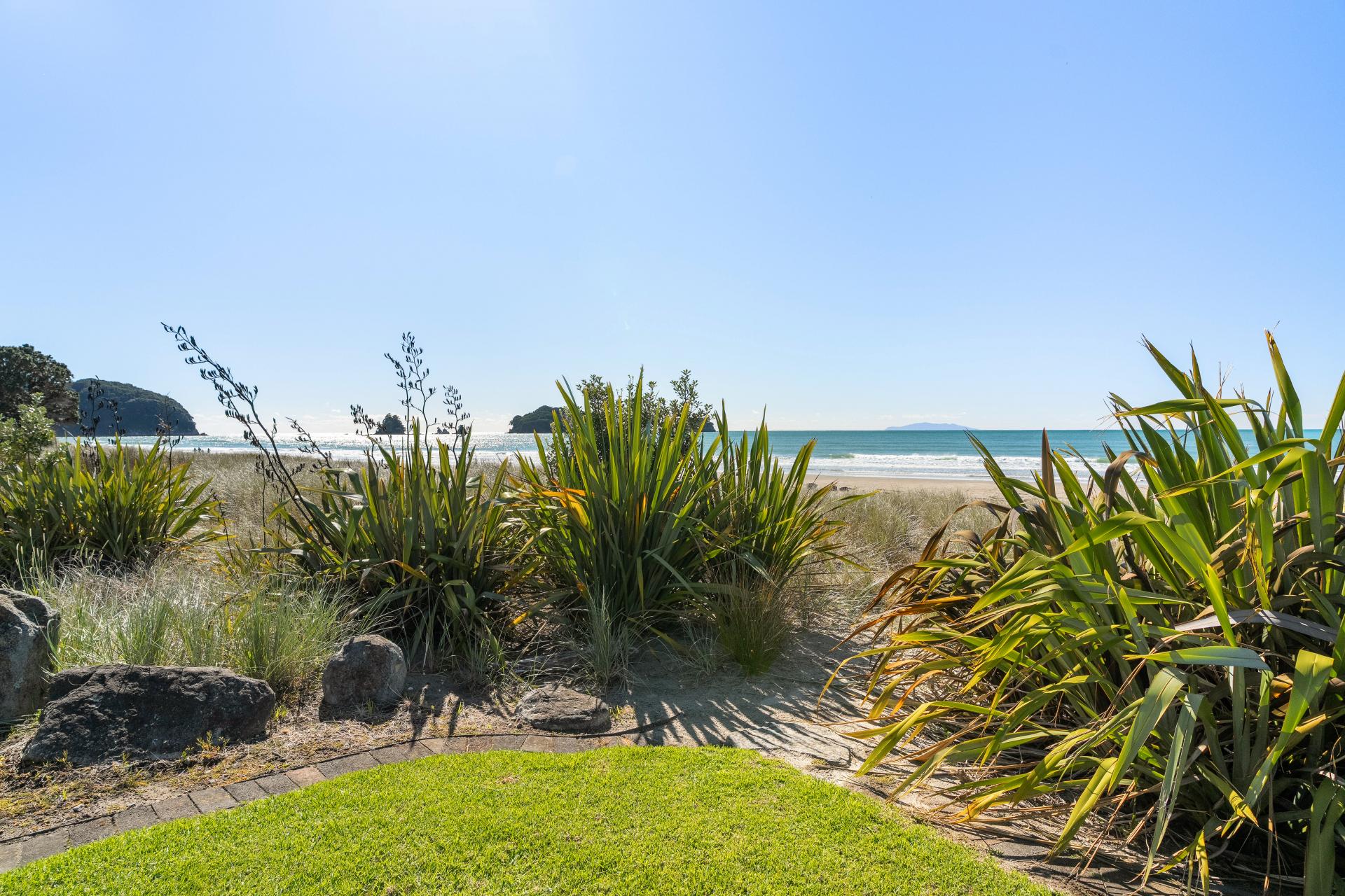 212 Tangaroa Road, Whangamata