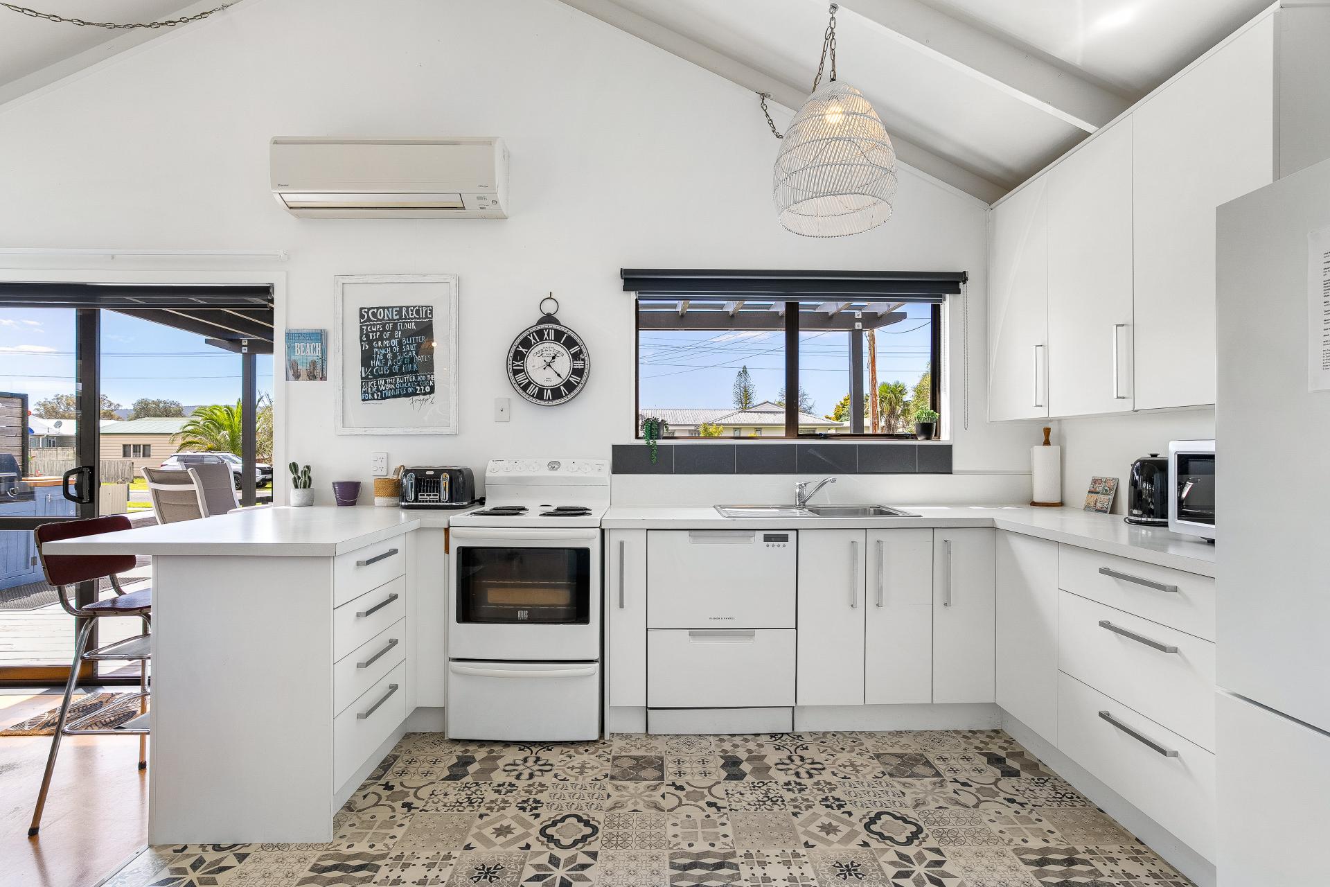 215A Kiwi Road, Whangamata