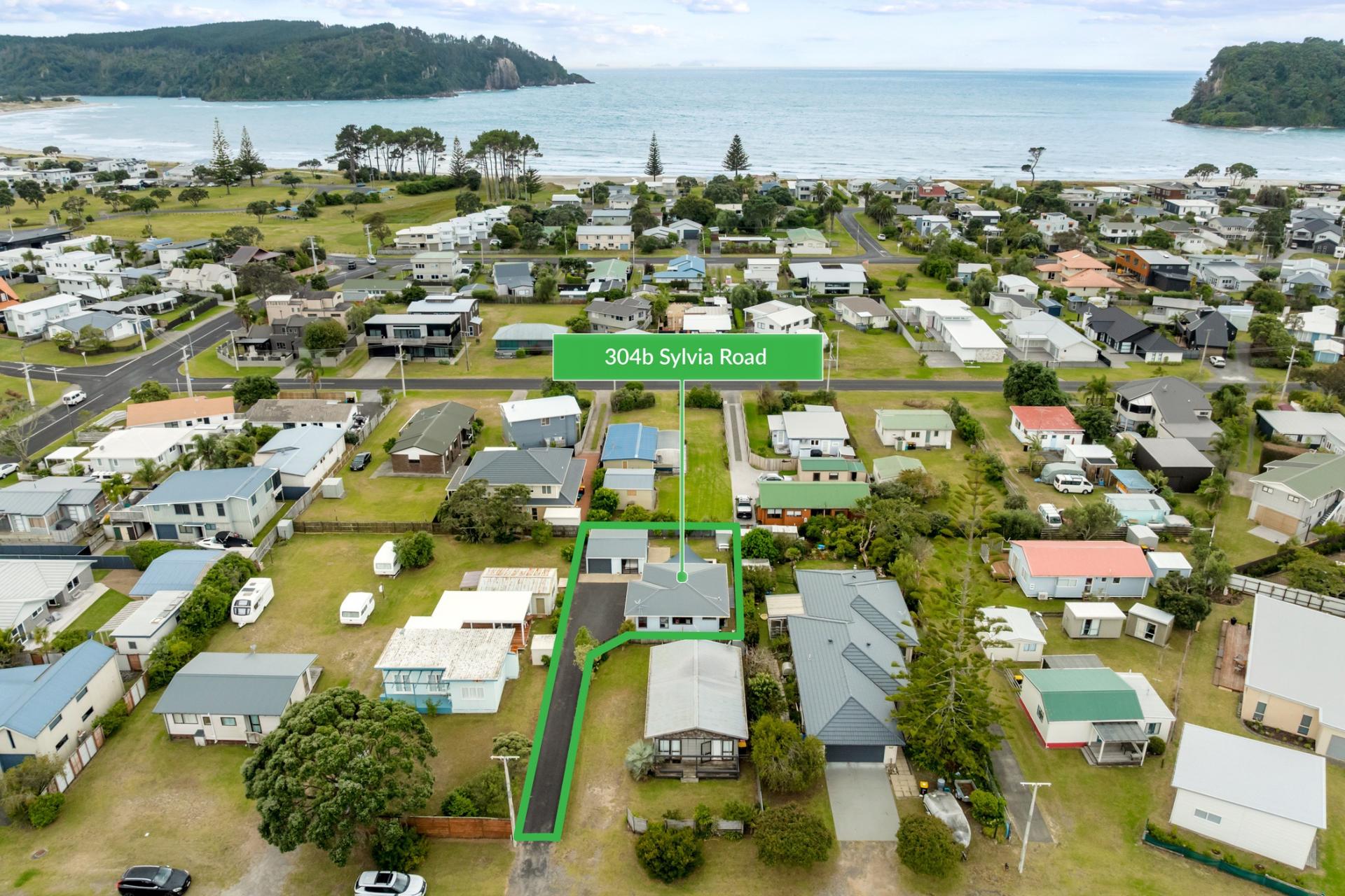 304B Sylvia Road, Whangamata