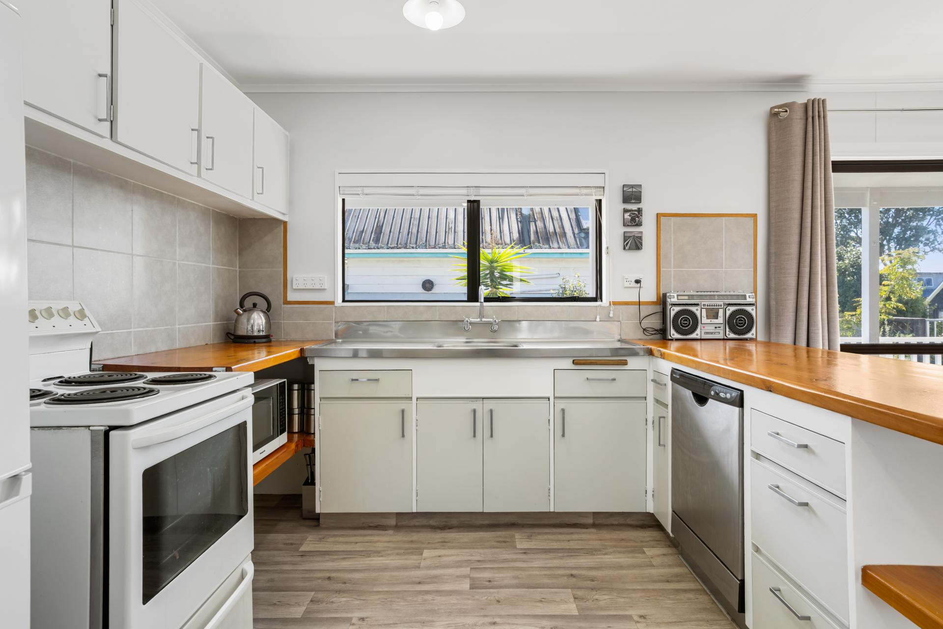 305a Chartwell Avenue, Whangamata