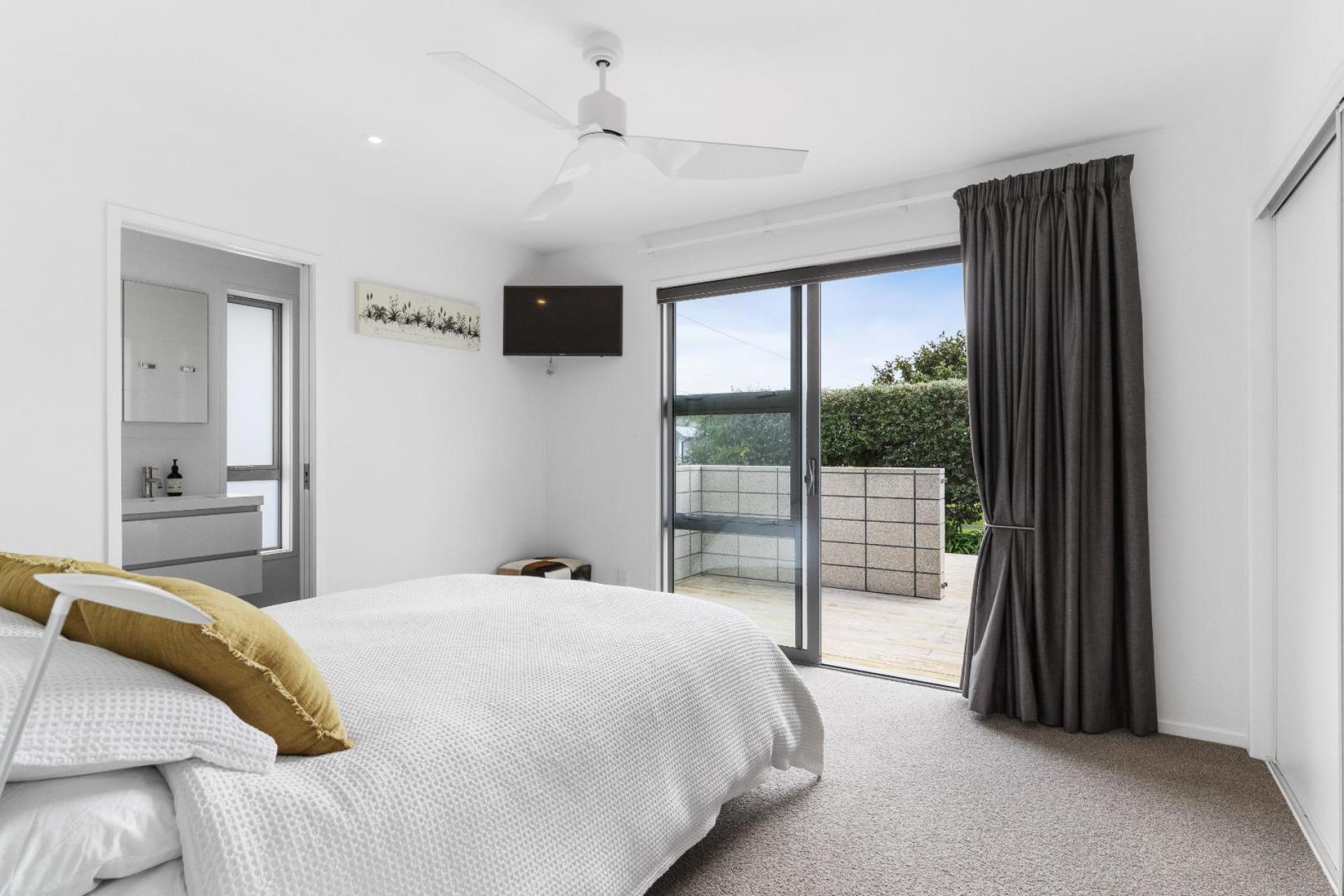 140 Kiwi Road, Whangamata