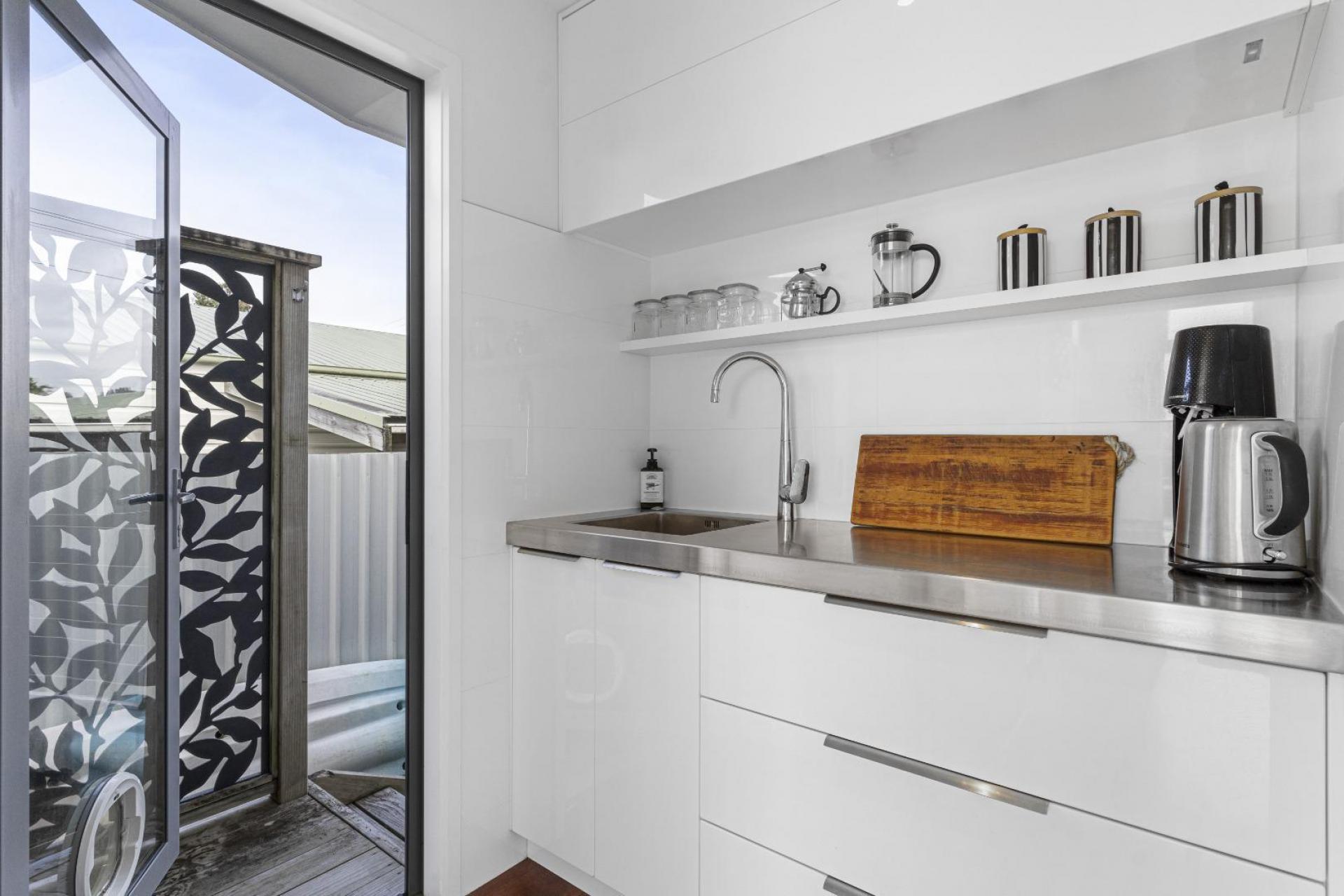 140 Kiwi Road, Whangamata