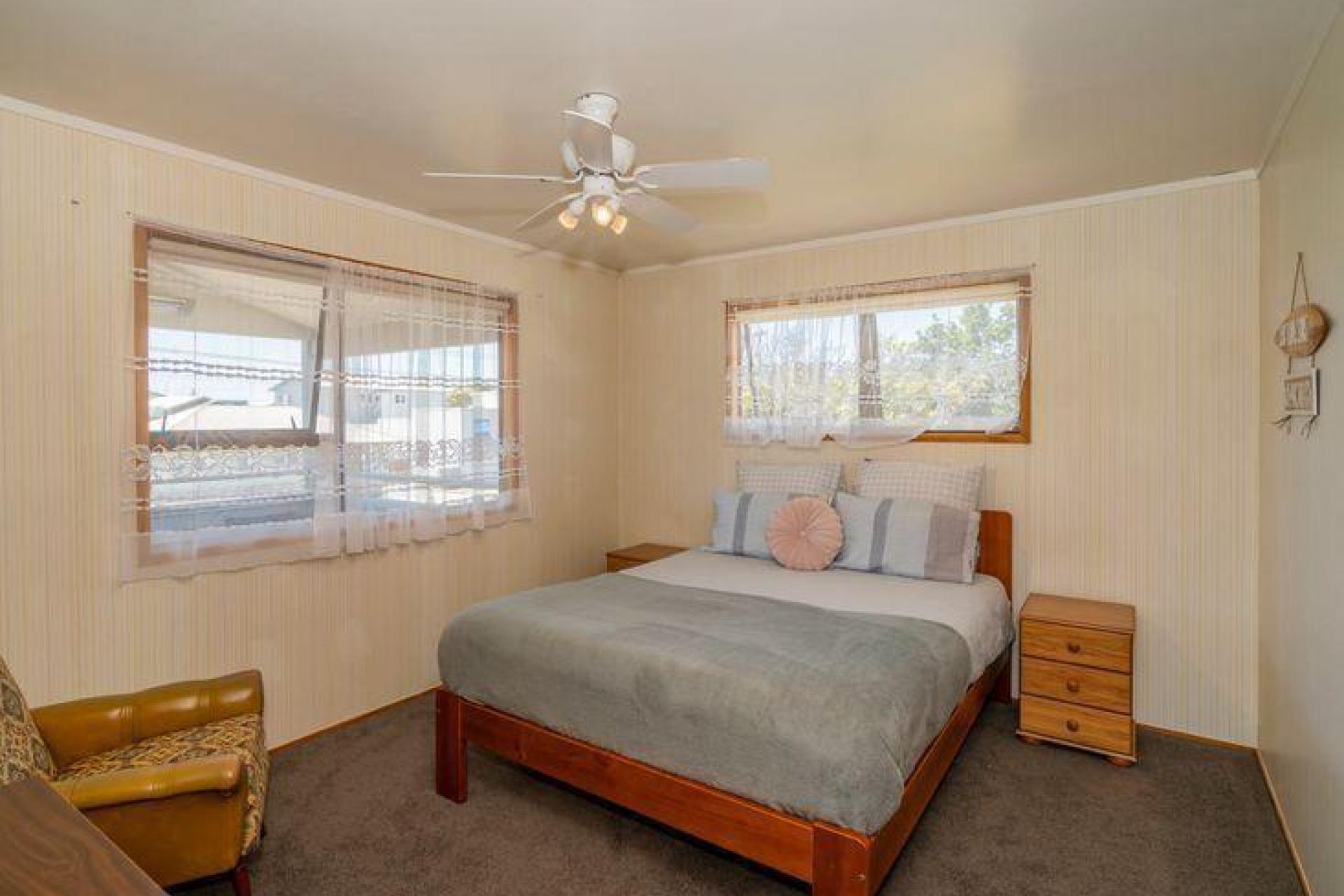 301 Ocean Road, Whangamata