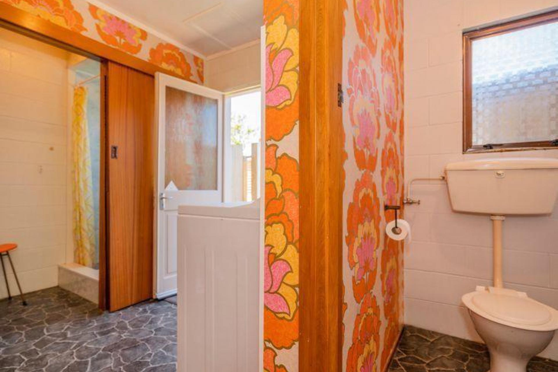 301 Ocean Road, Whangamata