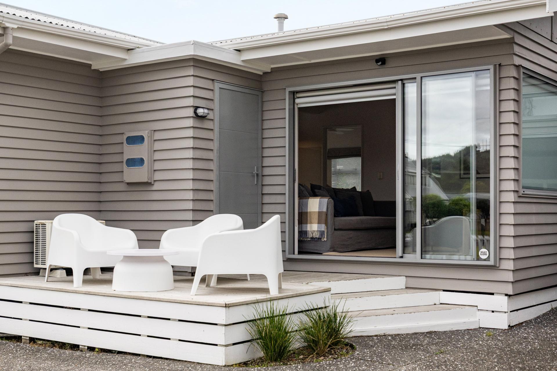 220A Ocean Road, Whangamata