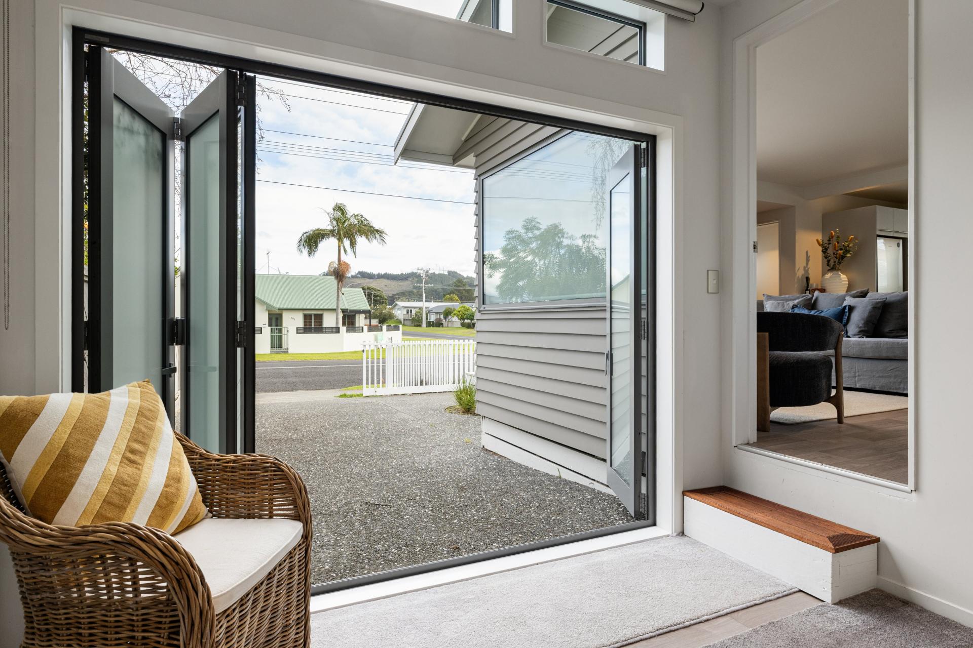 220A Ocean Road, Whangamata