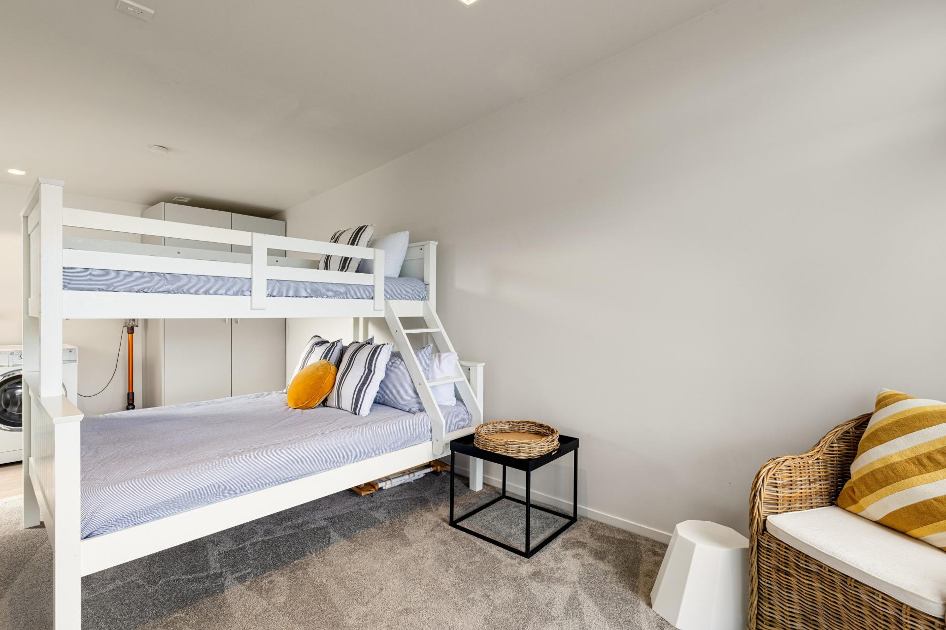 220A Ocean Road, Whangamata