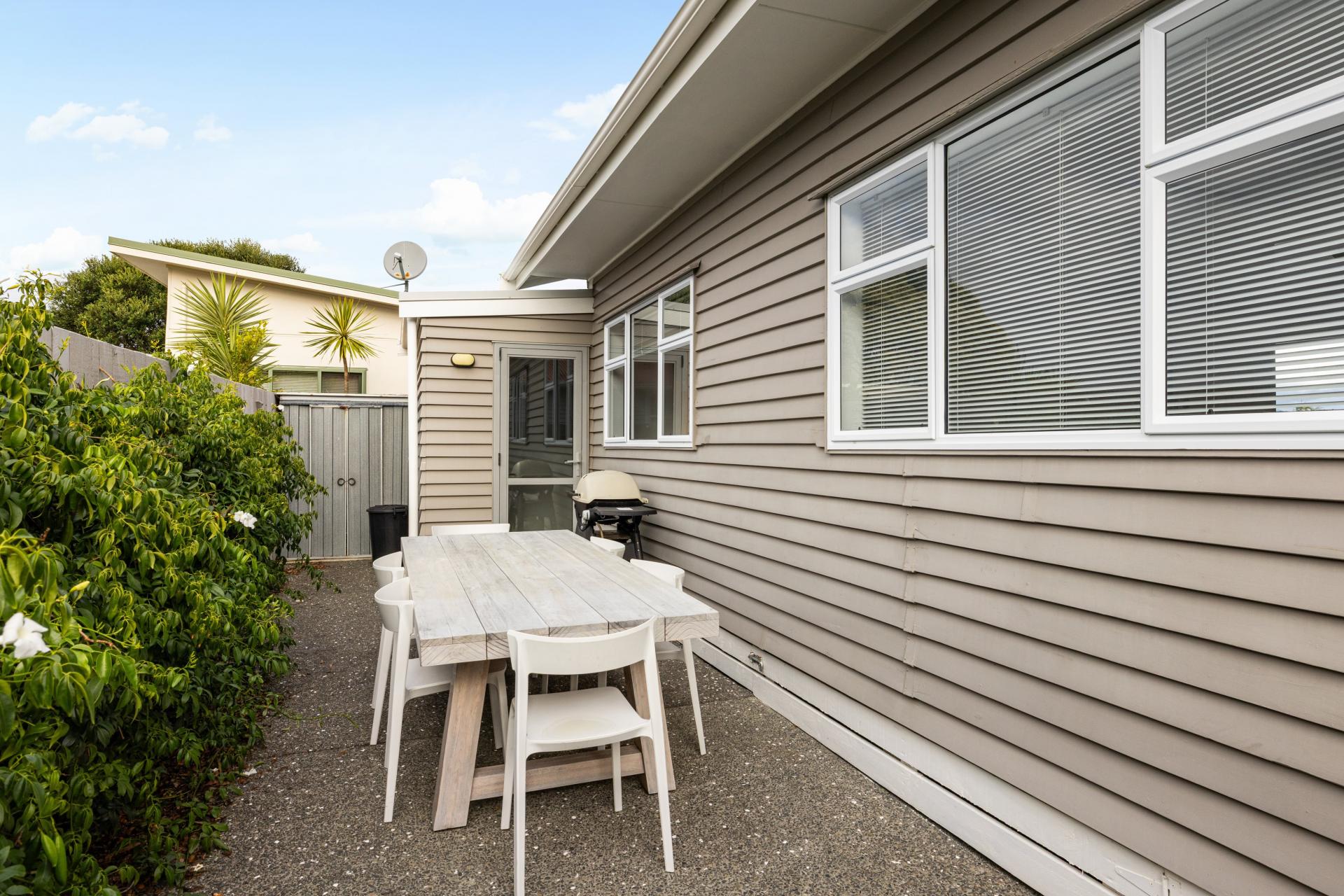 220A Ocean Road, Whangamata