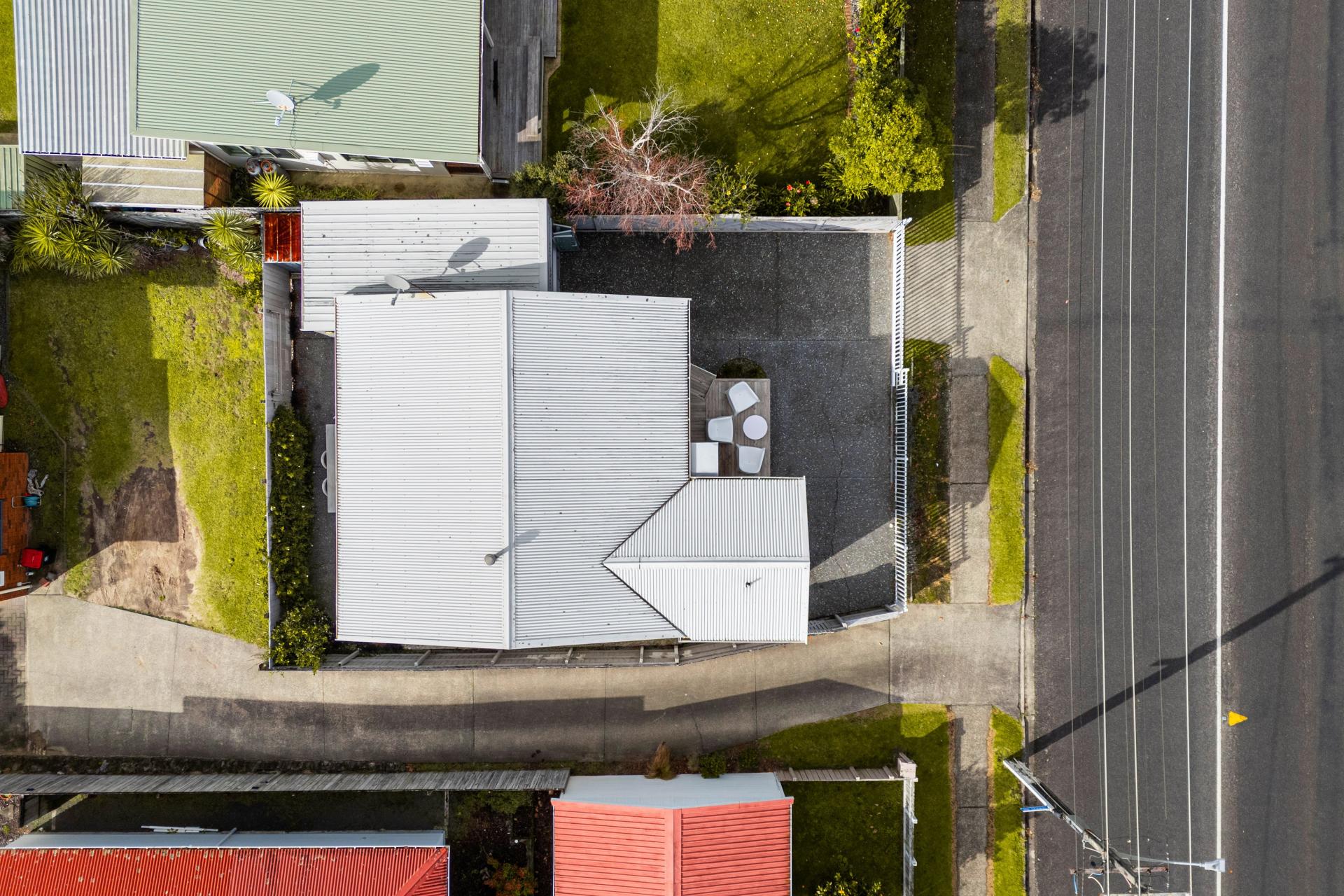 220A Ocean Road, Whangamata
