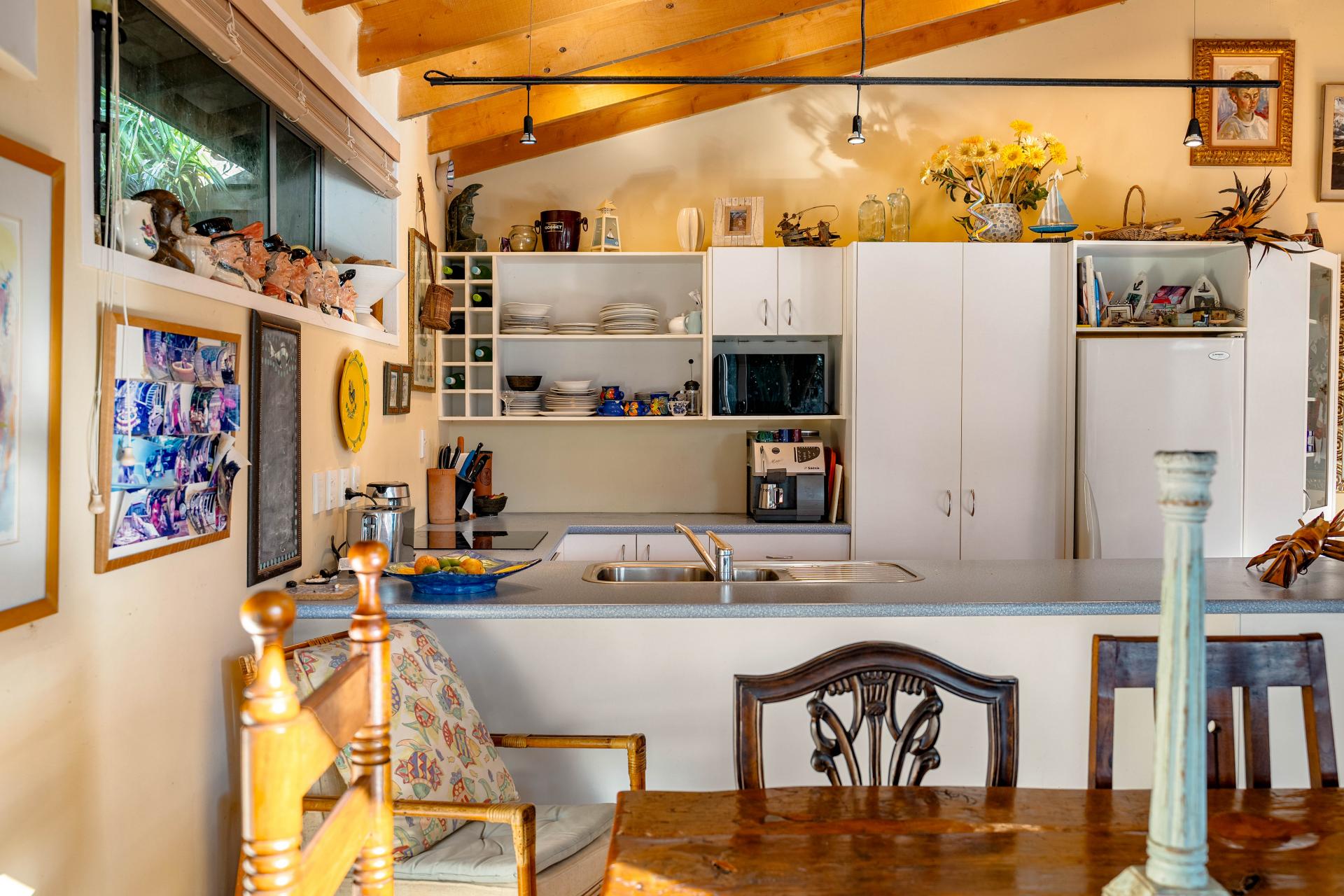 122A Oratia Place, Onemana