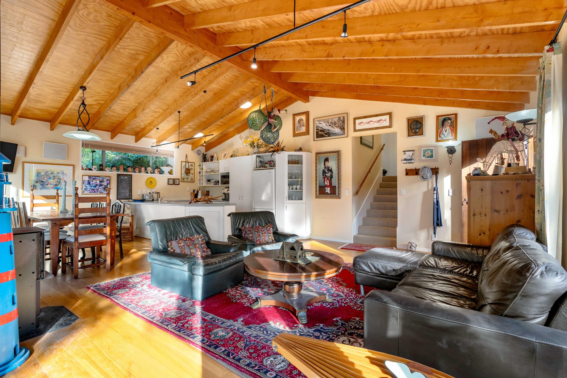 122A Oratia Place, Onemana