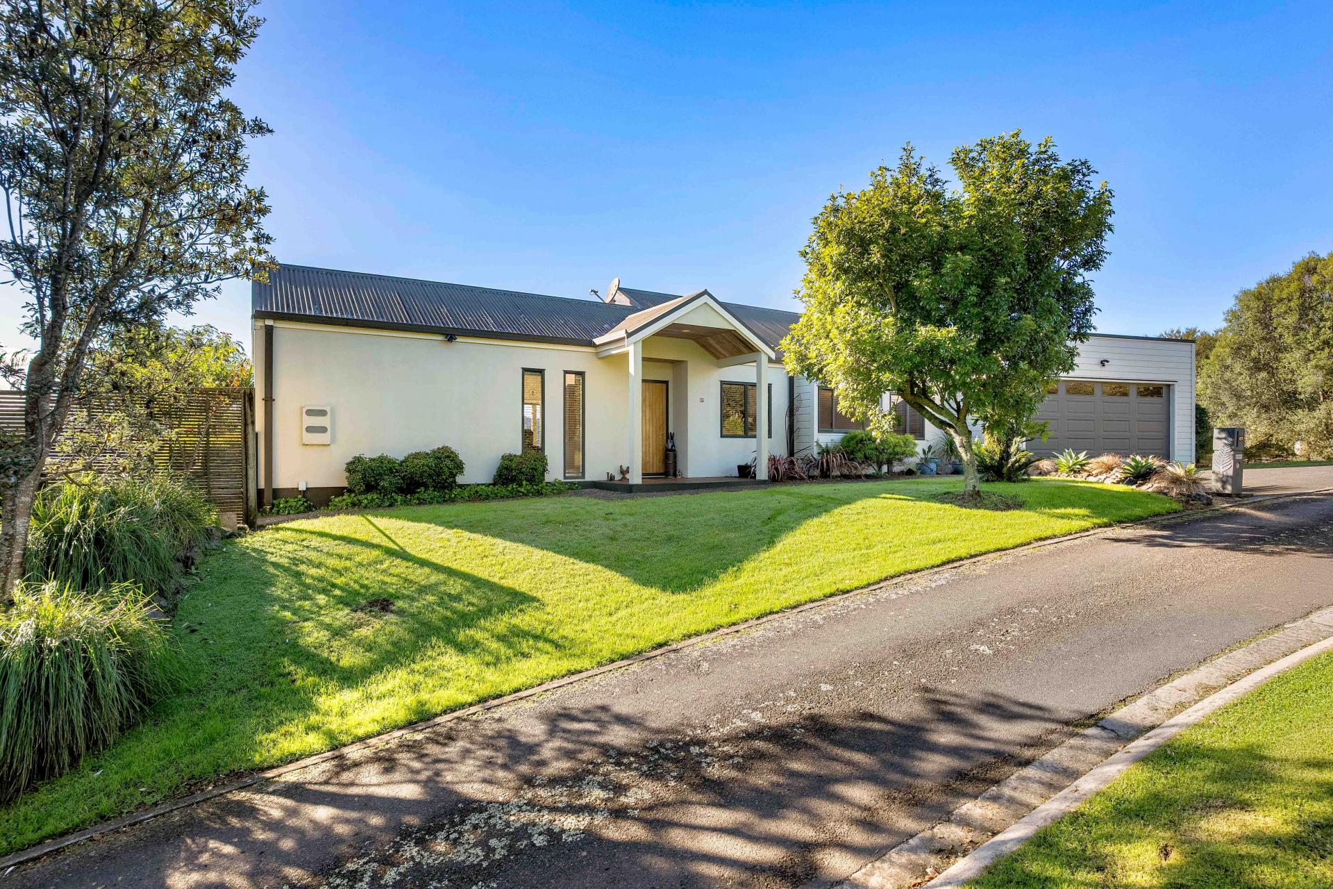 27 Herbert Drive, Whangamata