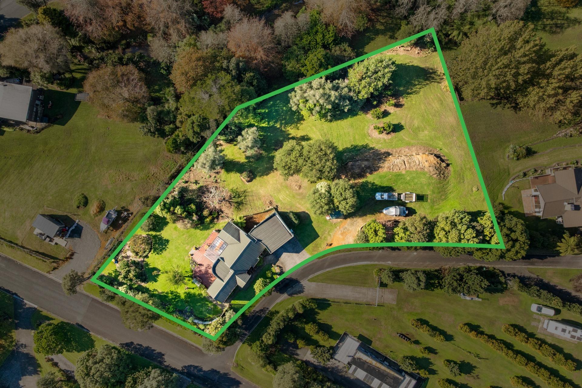 27 Herbert Drive, Whangamata