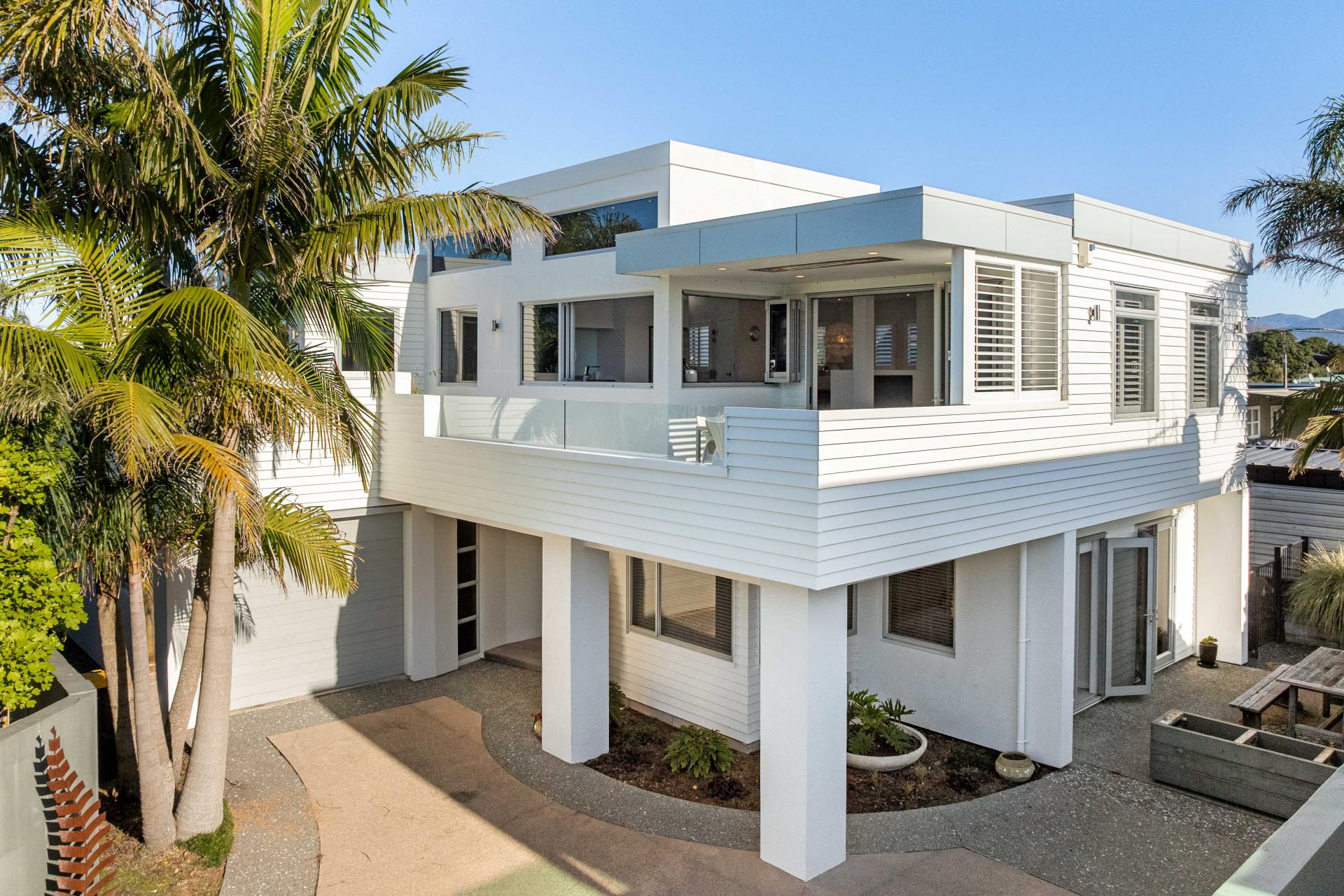 517B Ocean Road, Whangamata