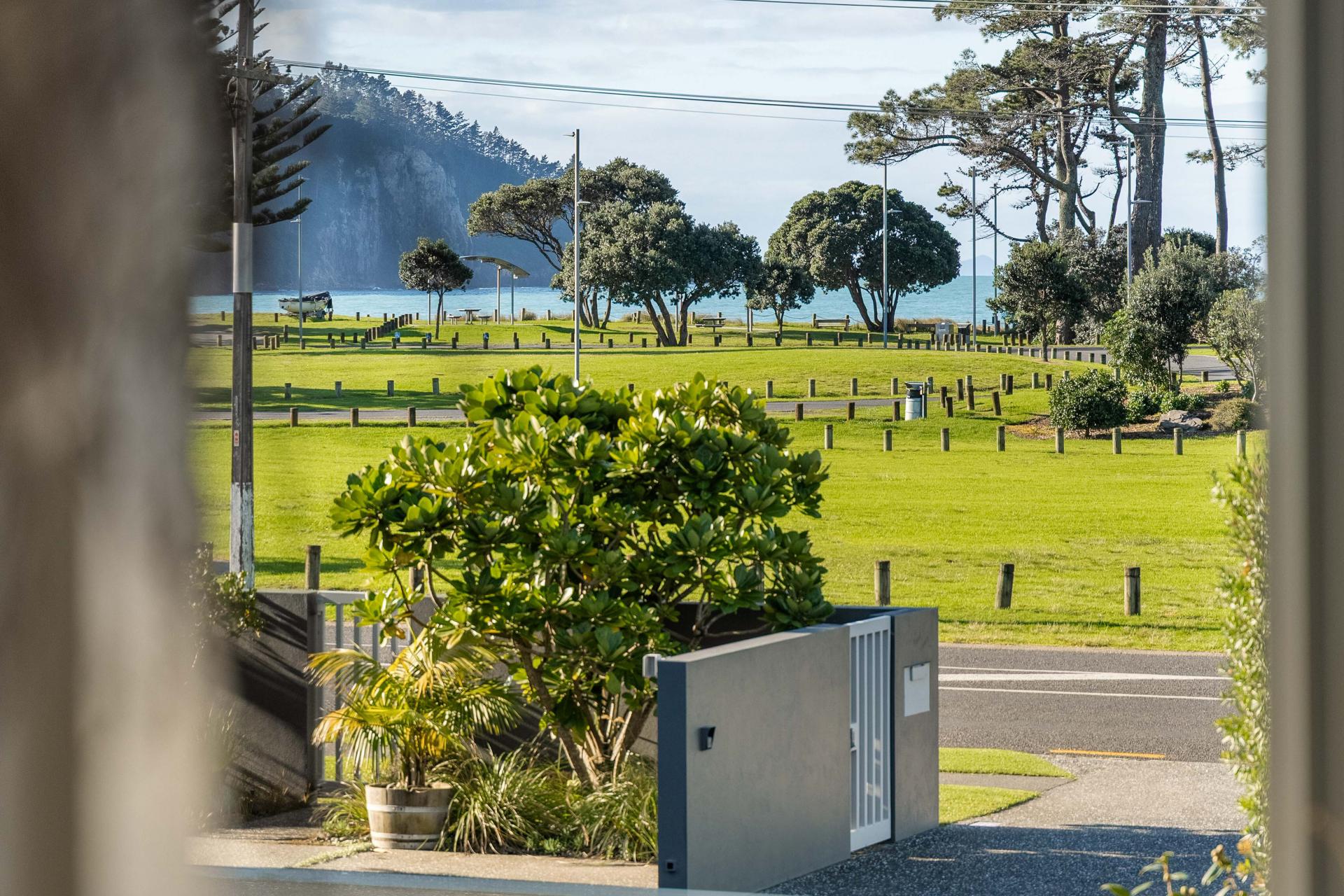 517B Ocean Road, Whangamata