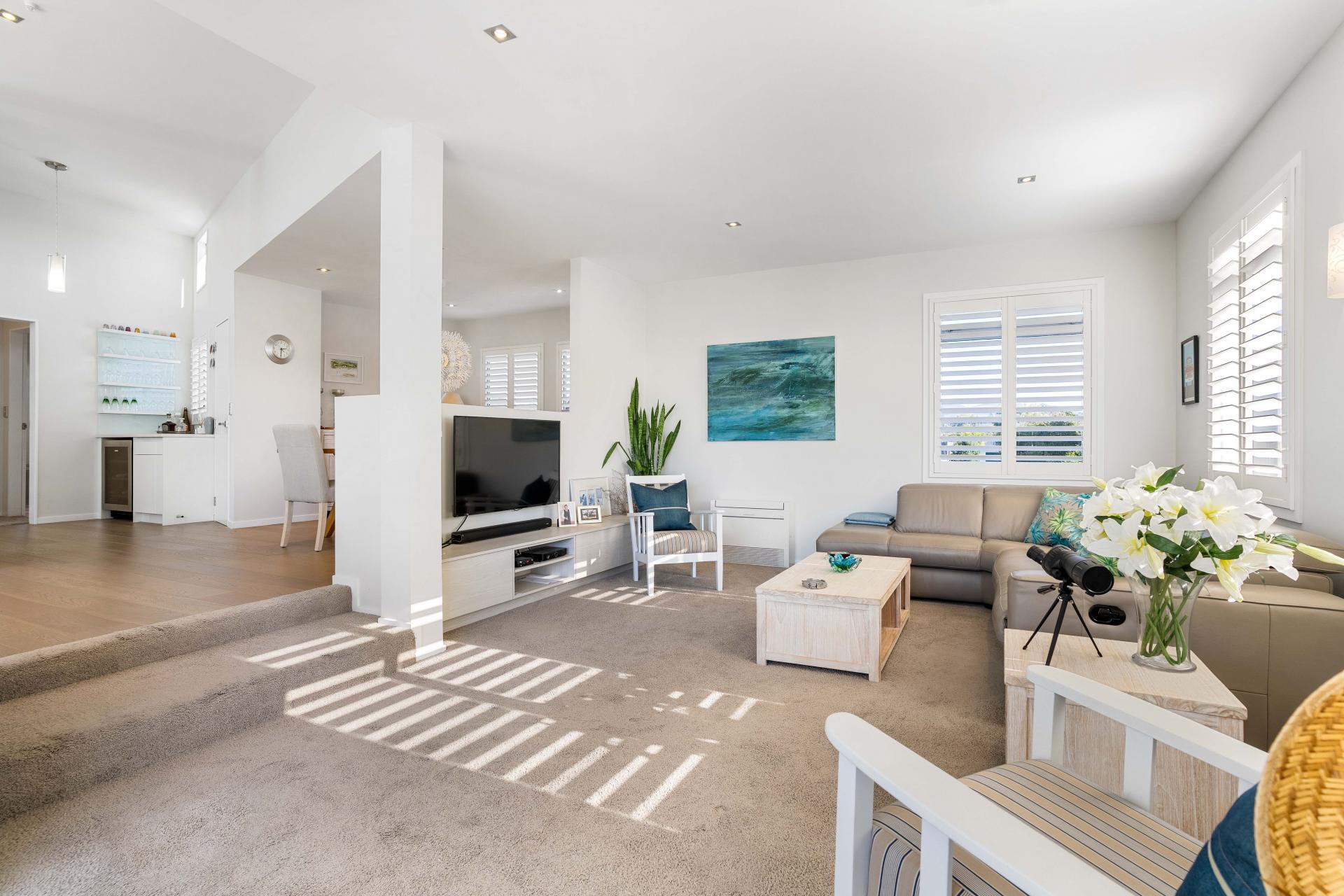 517B Ocean Road, Whangamata