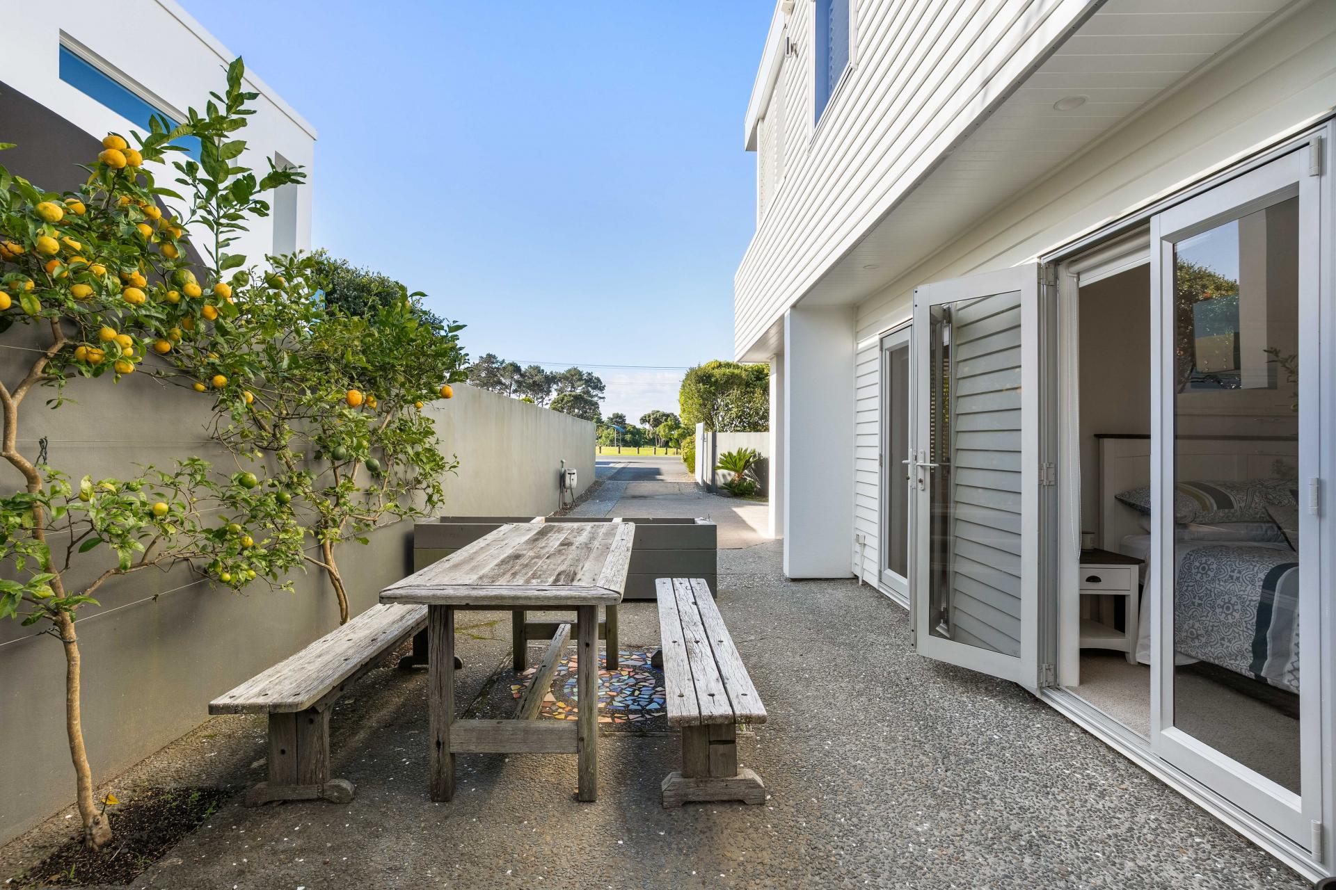 517B Ocean Road, Whangamata