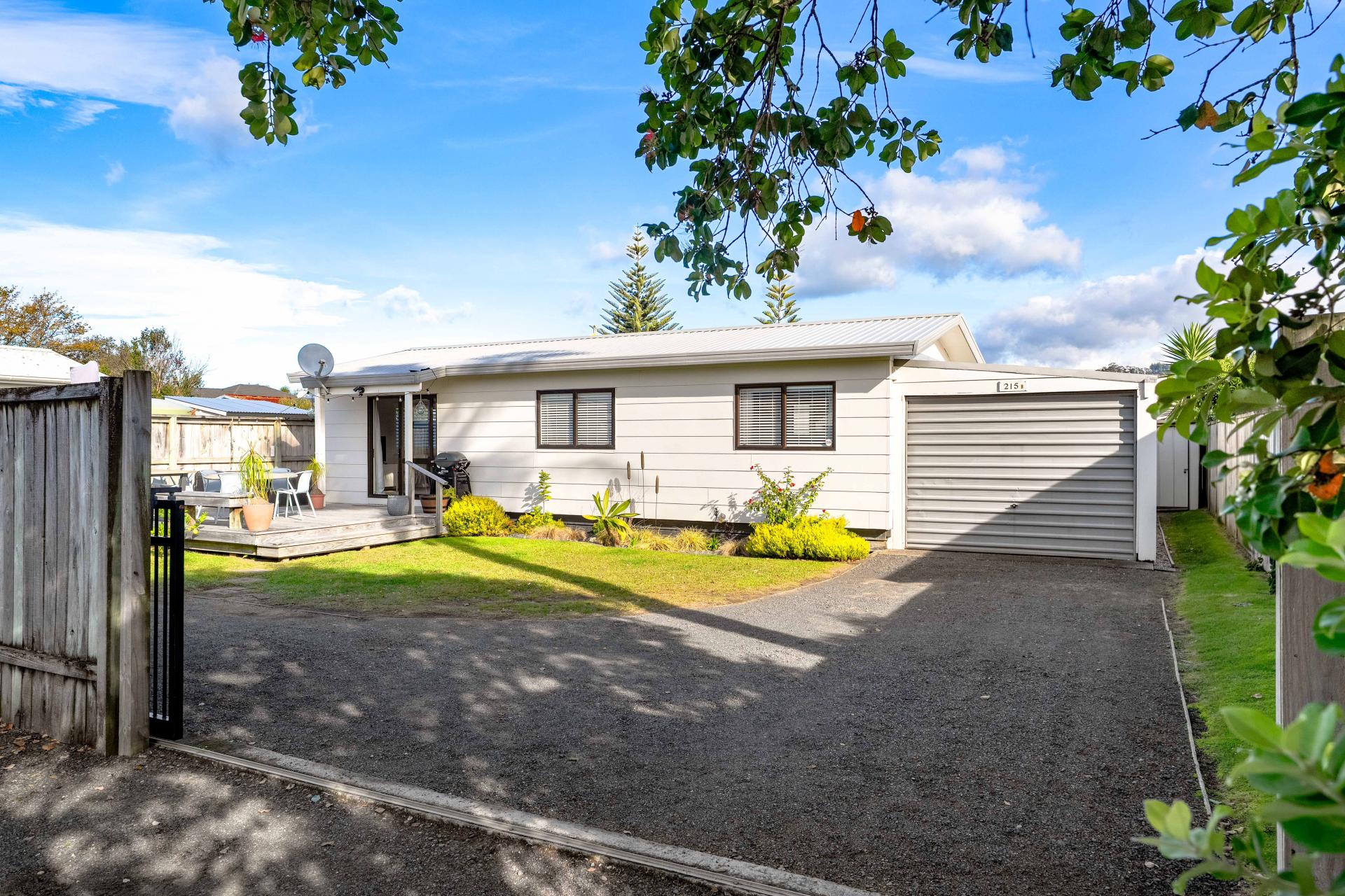 215b Casement Road, Whangamata