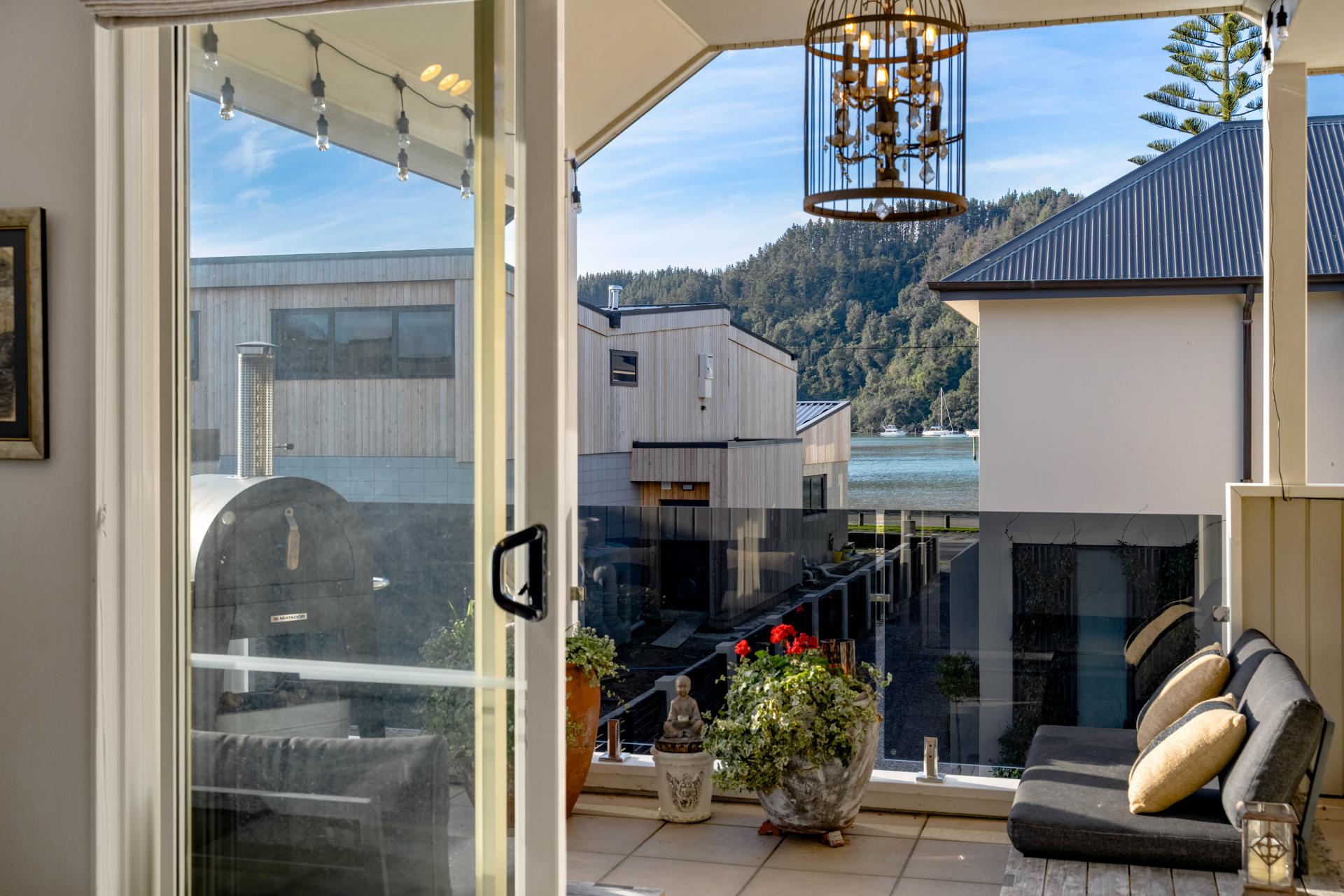 513C Beach Road, Whangamata