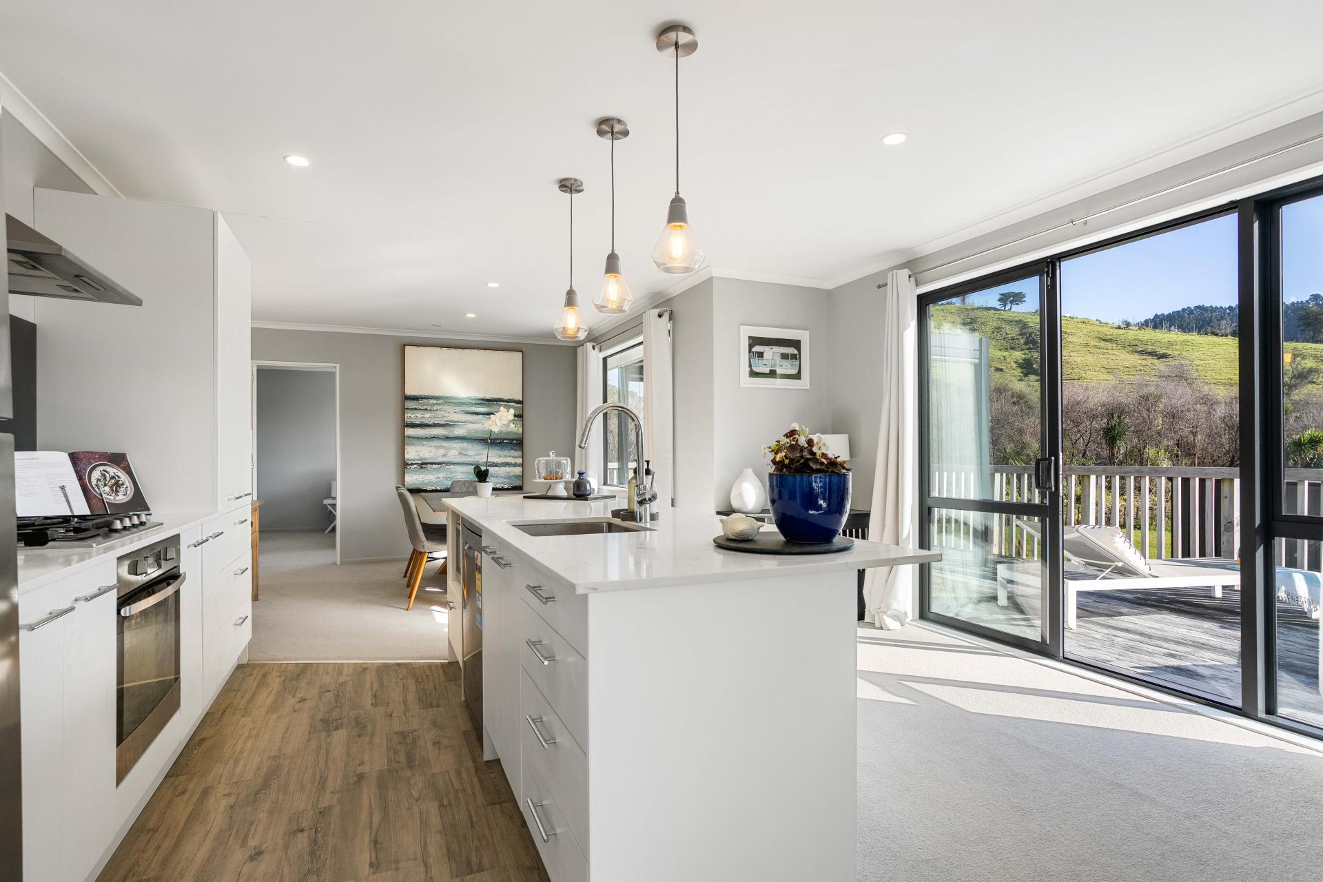 100 Kon Tiki Road, Whiritoa
