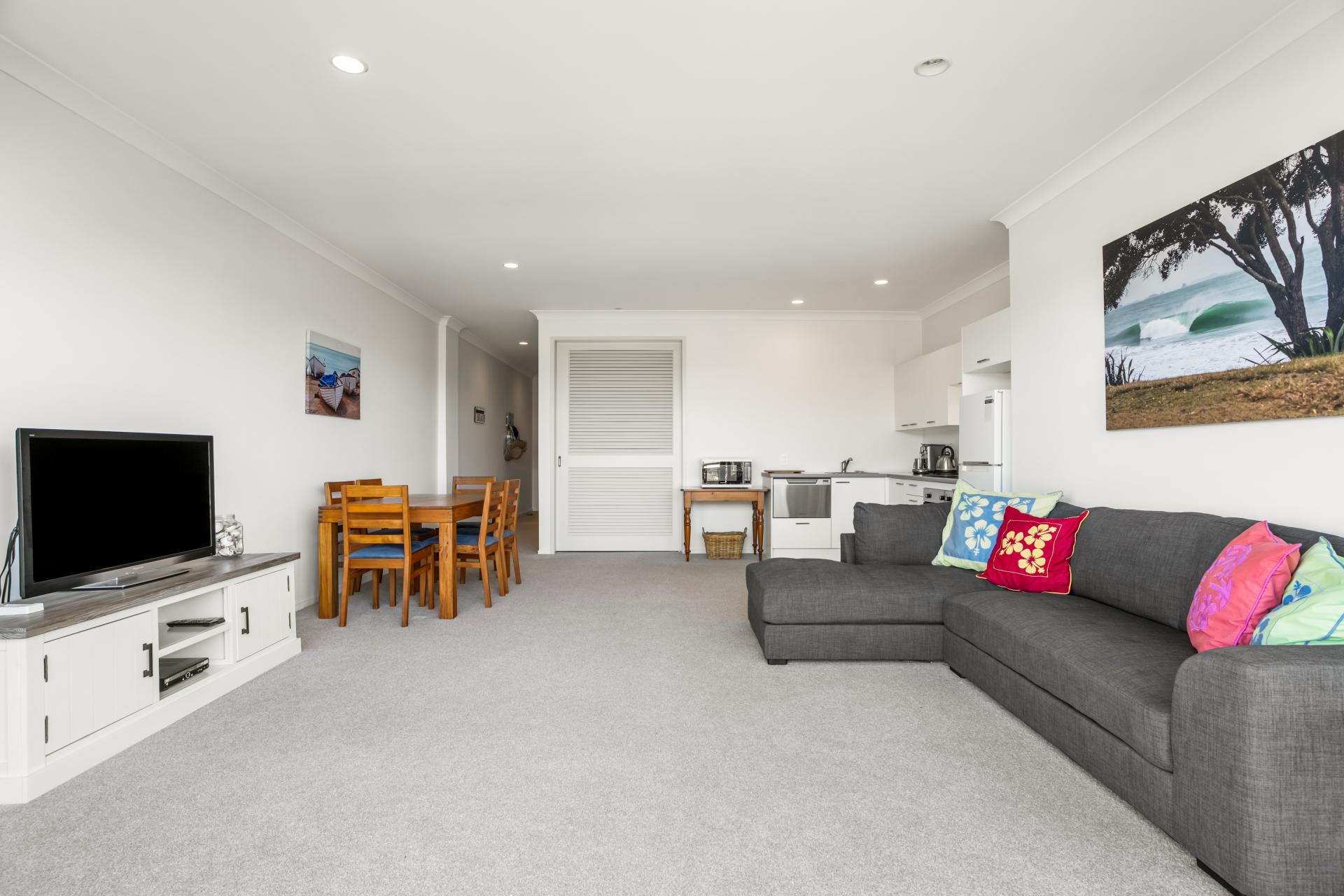 Unit 8, 100 Hunt Road, Whangamata