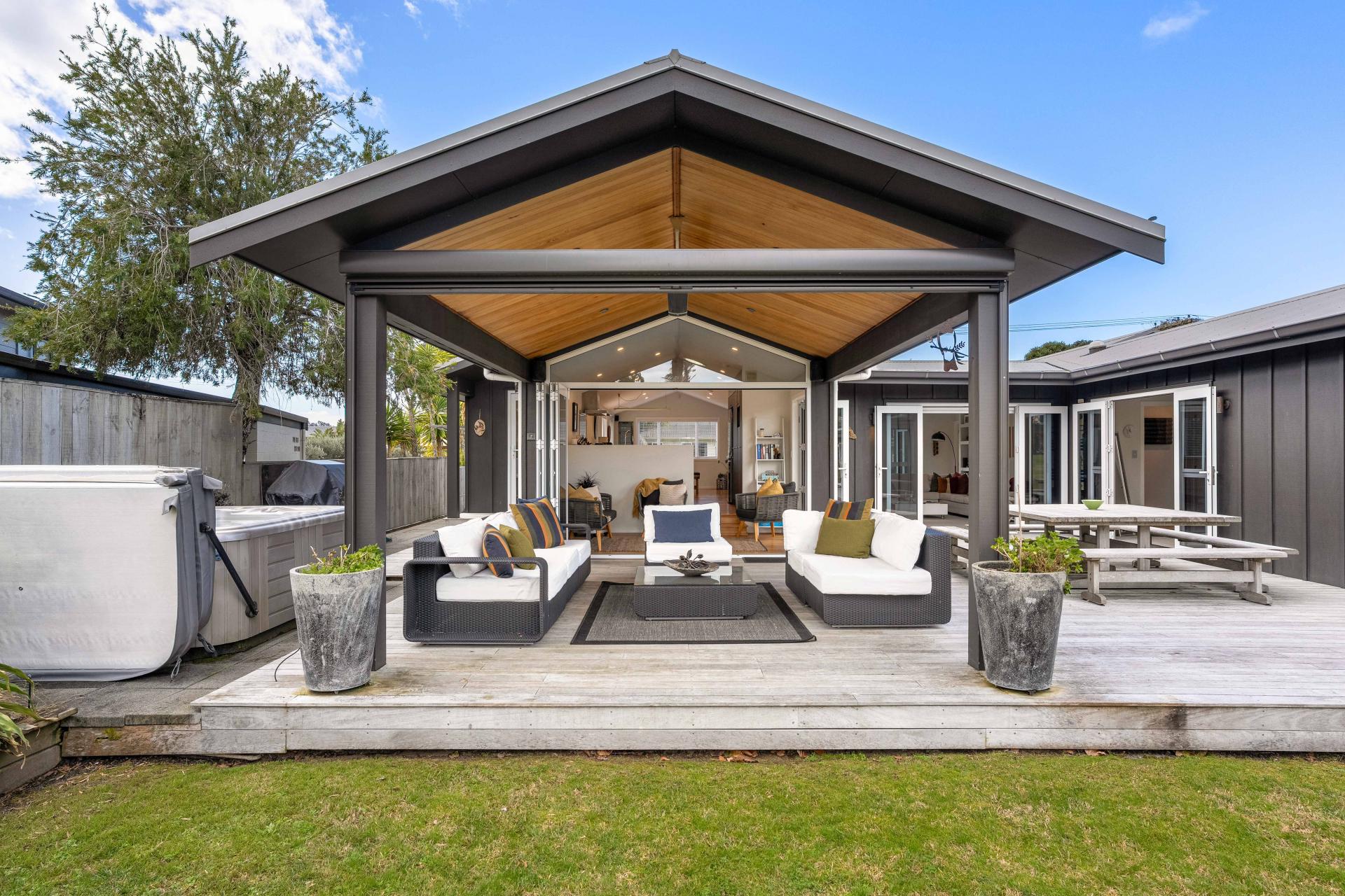 227 Bellona Road, Whangamata
