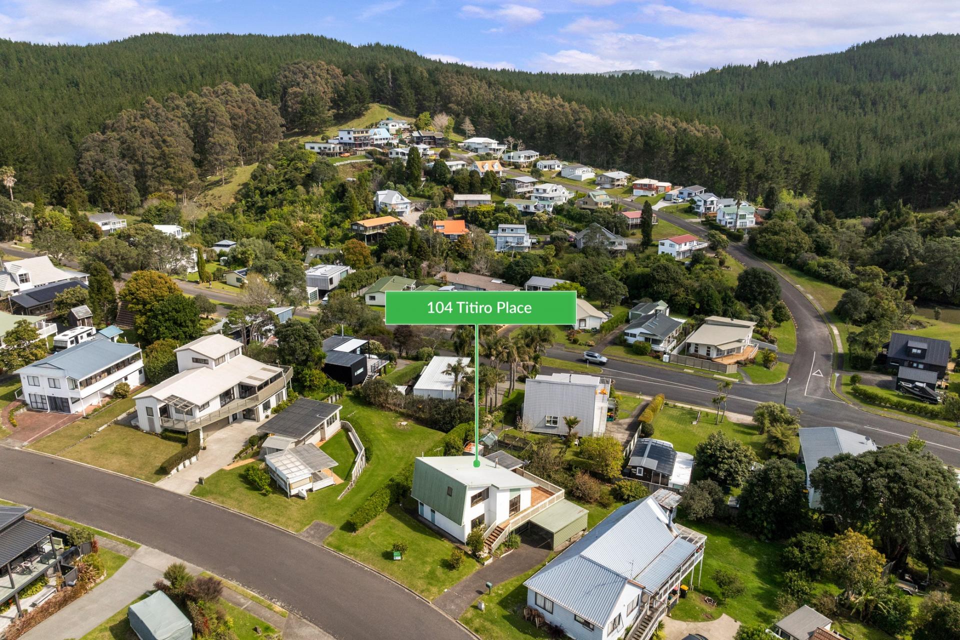 104 Titiro Place, Onemana