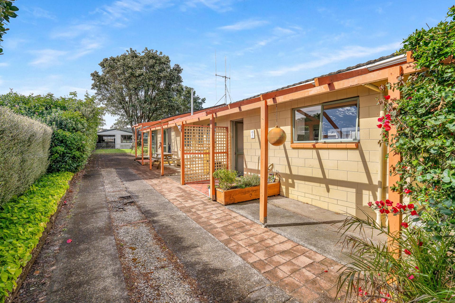 21 Whiritoa Beach Road, Whiritoa