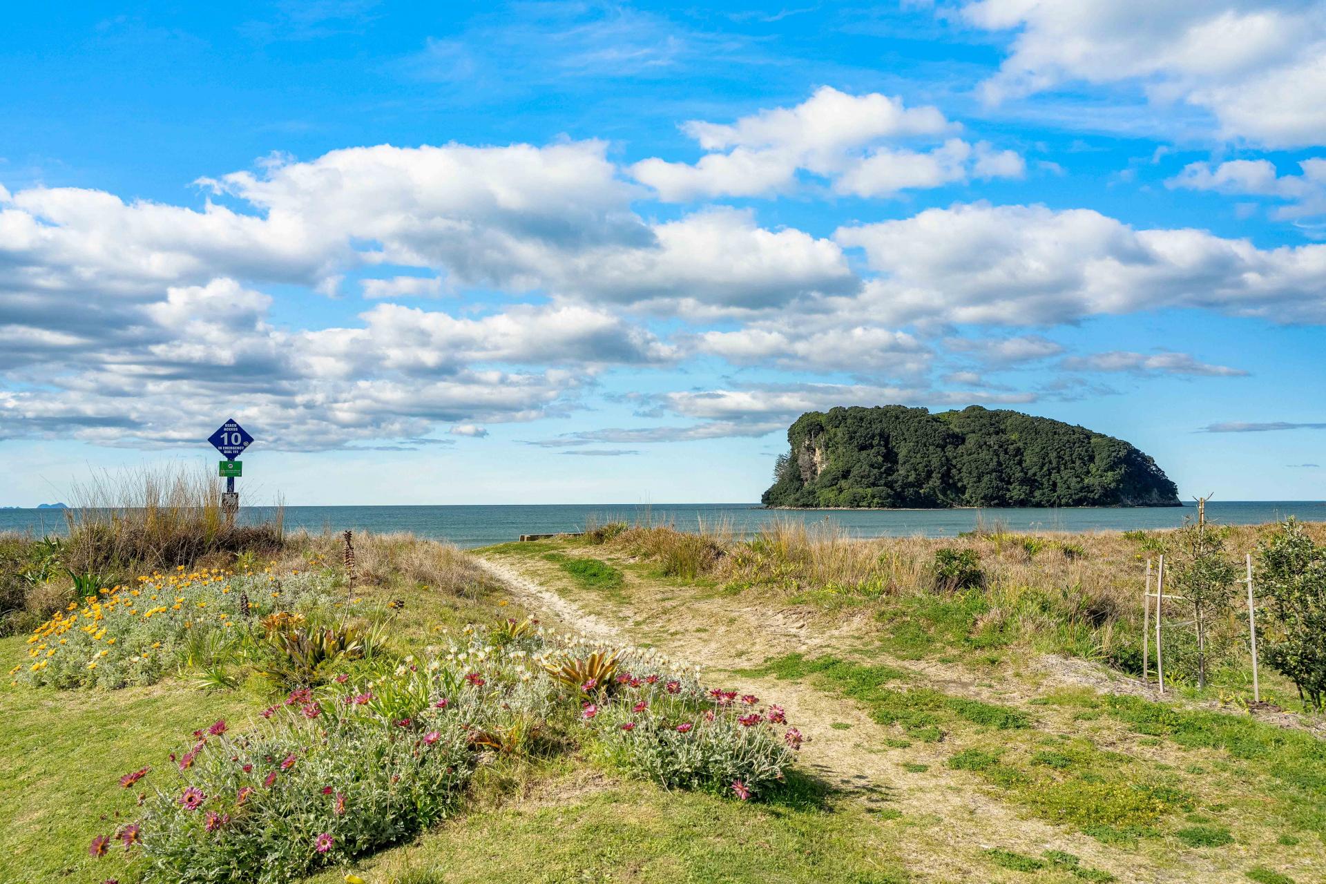 108B Seaview Road, Whangamata