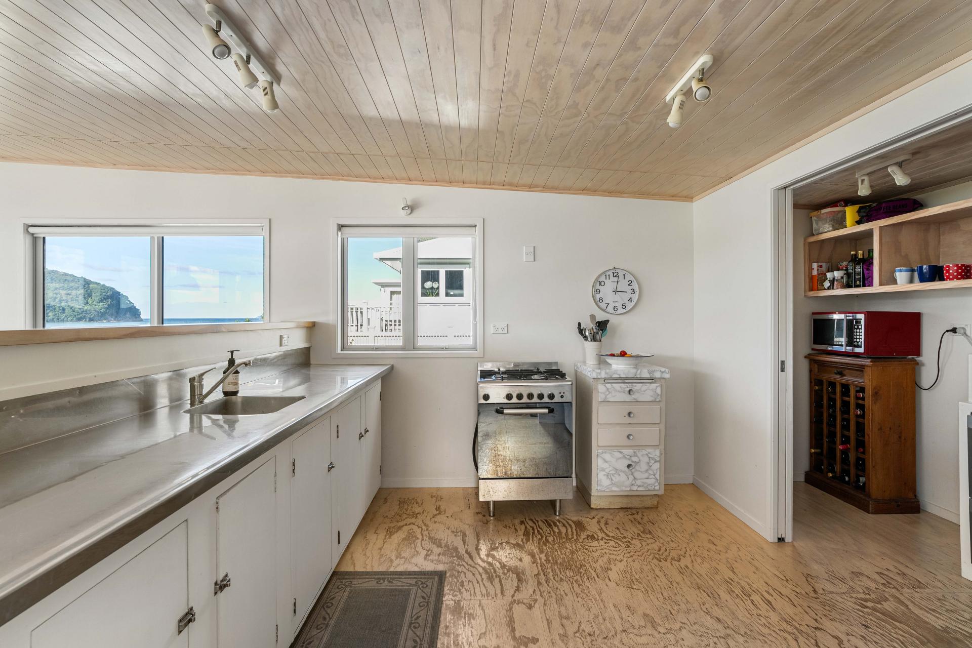 108B Seaview Road, Whangamata