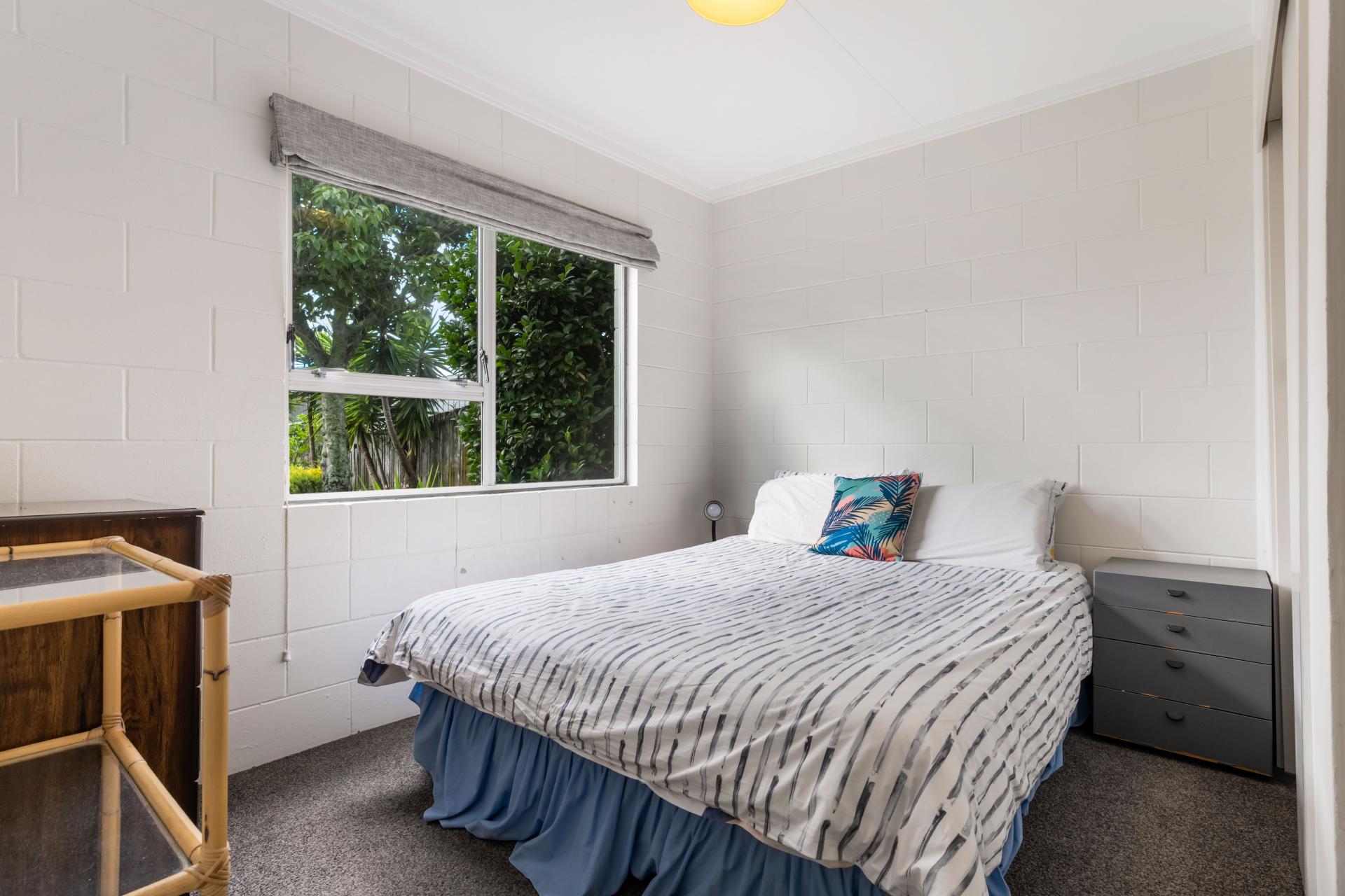 100 Charleston Avenue, Whangamata